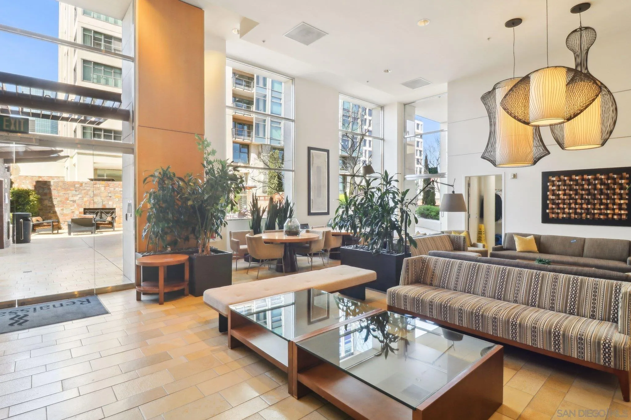 https://cdn.realtyfeed.com/cdn/127/250036467/a74272600f3cc2955025272db8d8bb93.webp