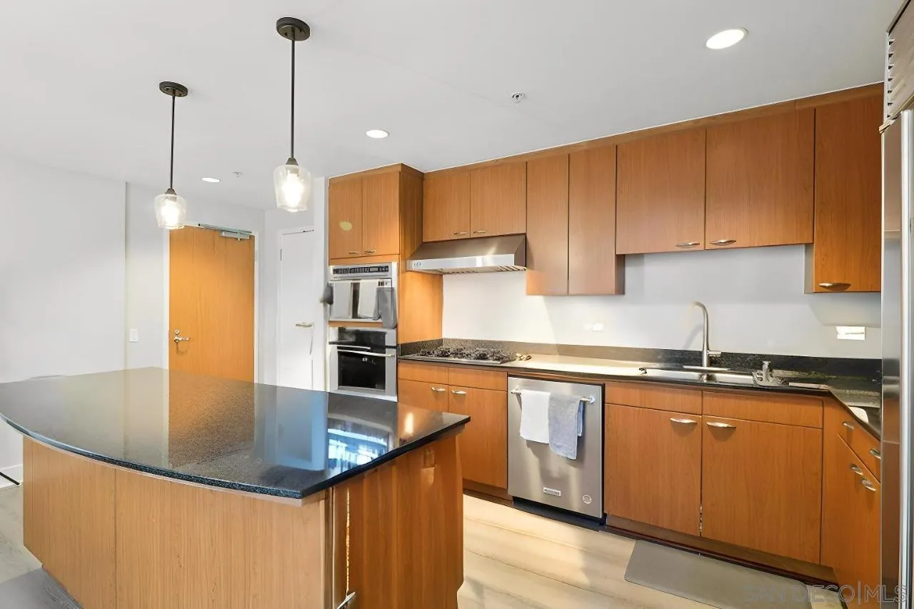 https://cdn.realtyfeed.com/cdn/127/250036467/da2f25d3384e0372f1c43ed5f234980b.webp