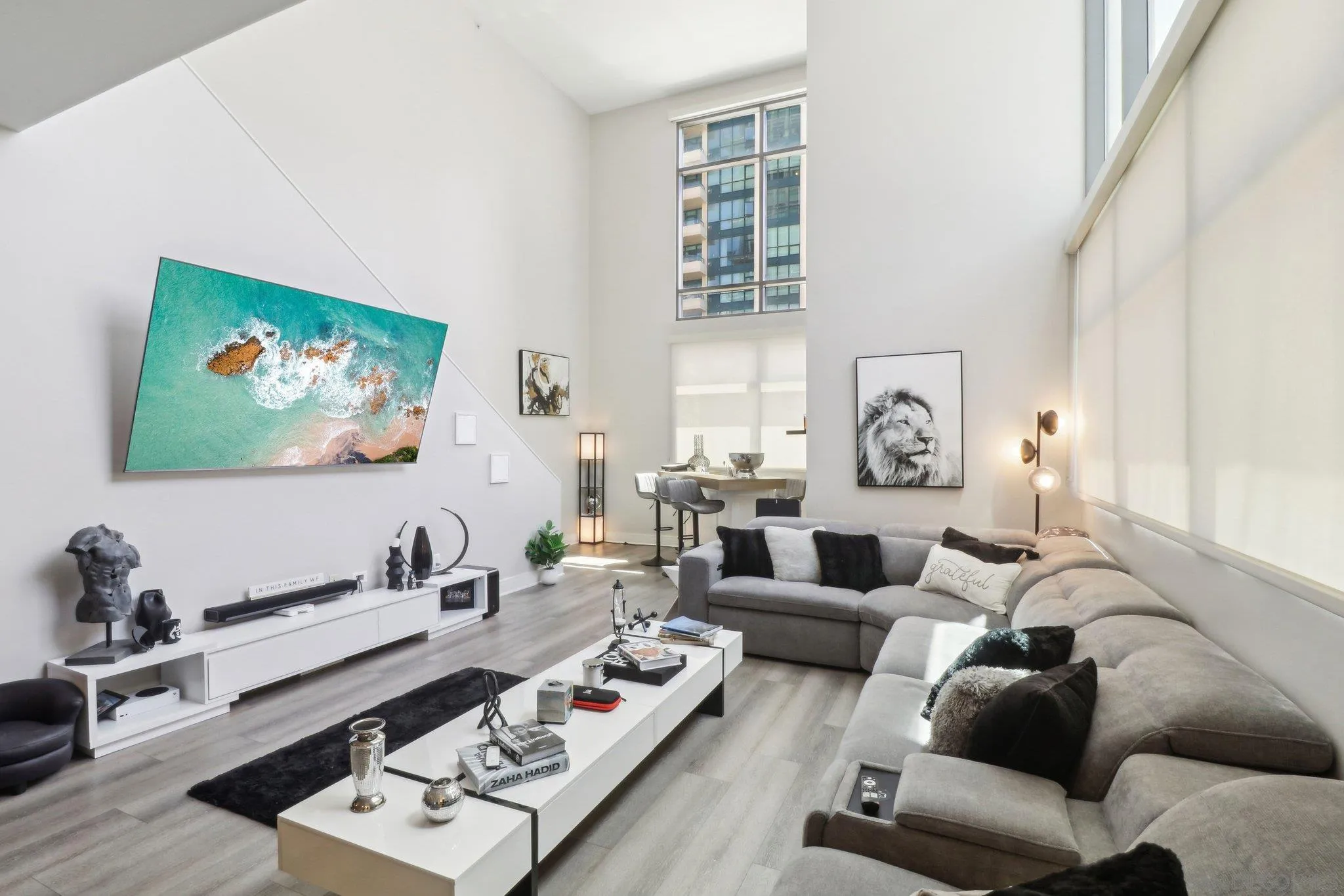 https://cdn.realtyfeed.com/cdn/127/250036467/e52e22d65f79a9e42c500cf82b16d1d6.webp