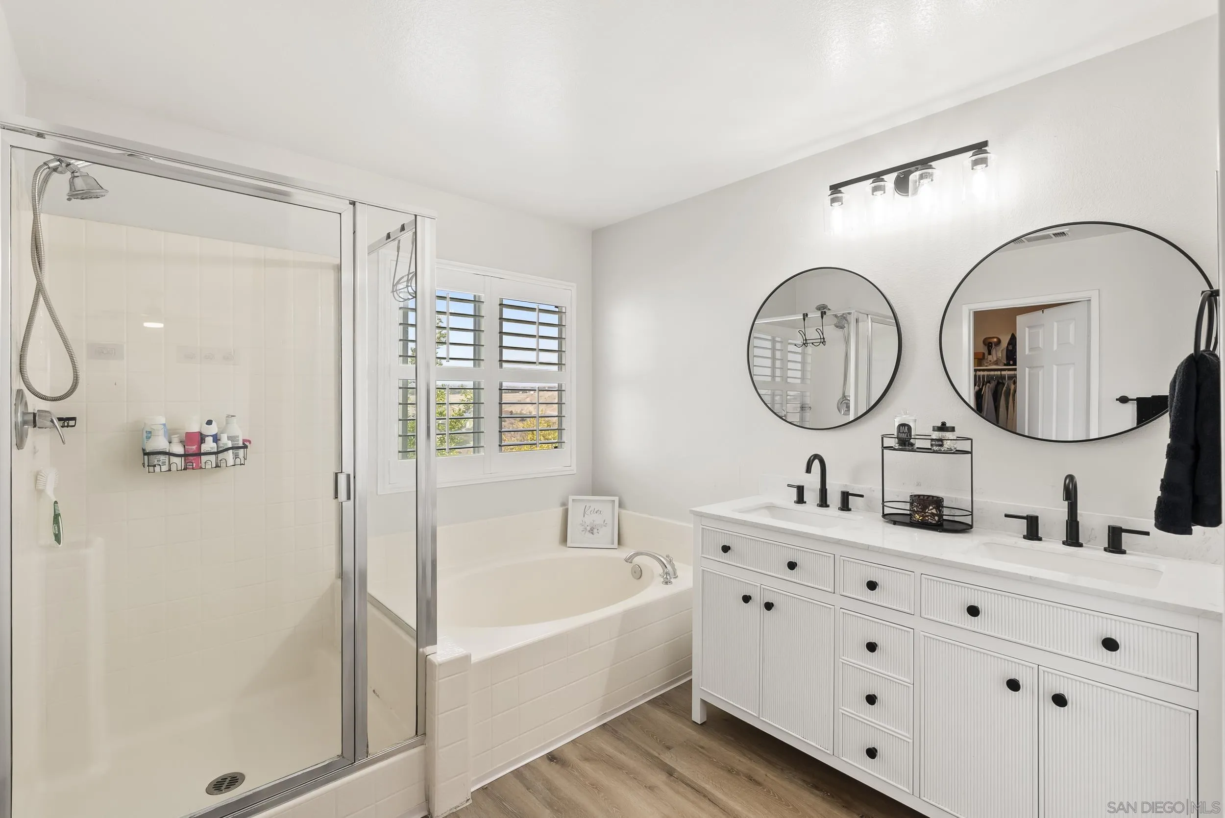 https://cdn.realtyfeed.com/cdn/127/250036468/6485a9ebe6dc55a96b7cc7d2d5ecbddf.webp