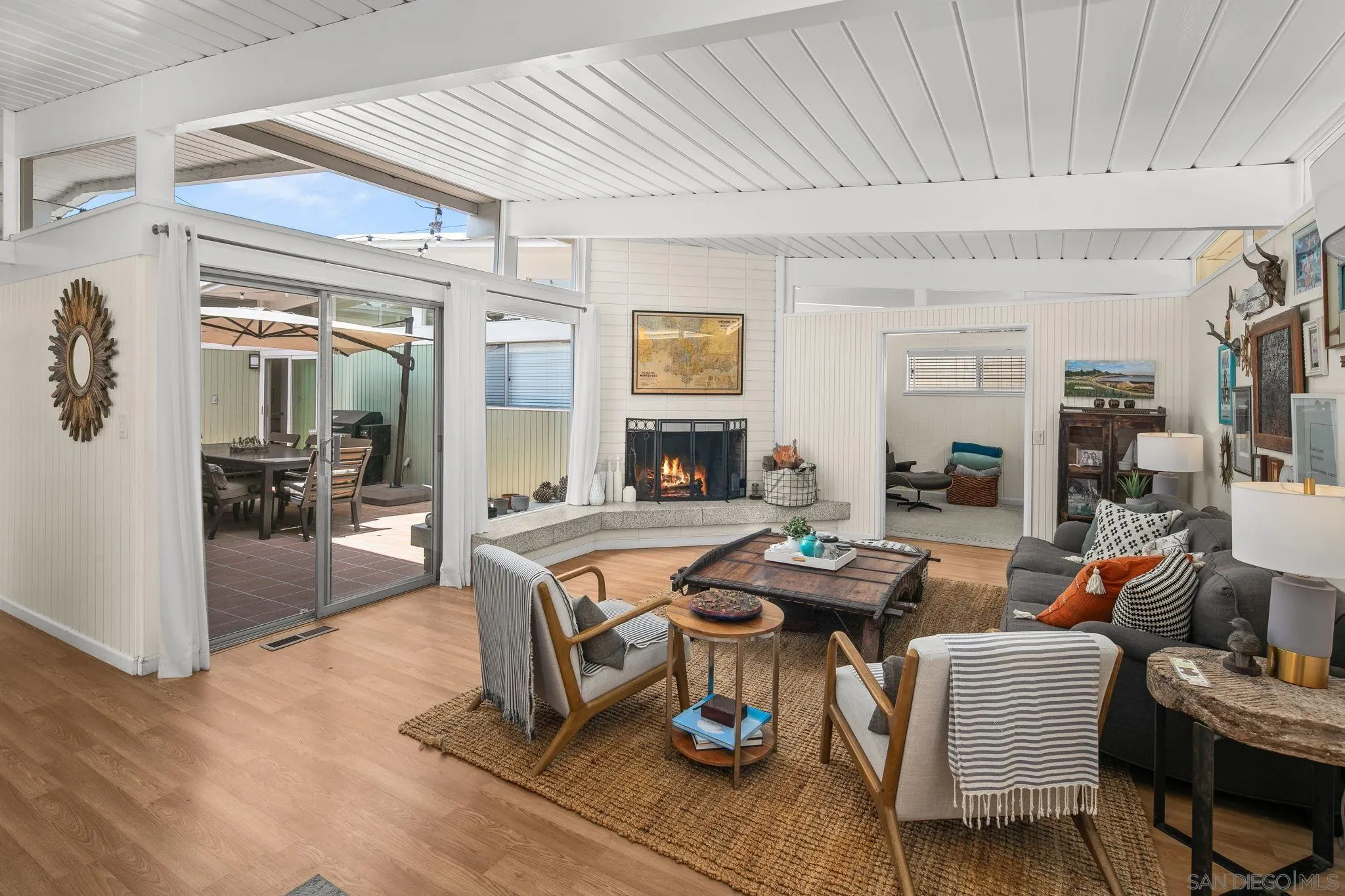 https://cdn.realtyfeed.com/cdn/127/250036472/a1d840f02e2673a8242827f52f237b49.webp