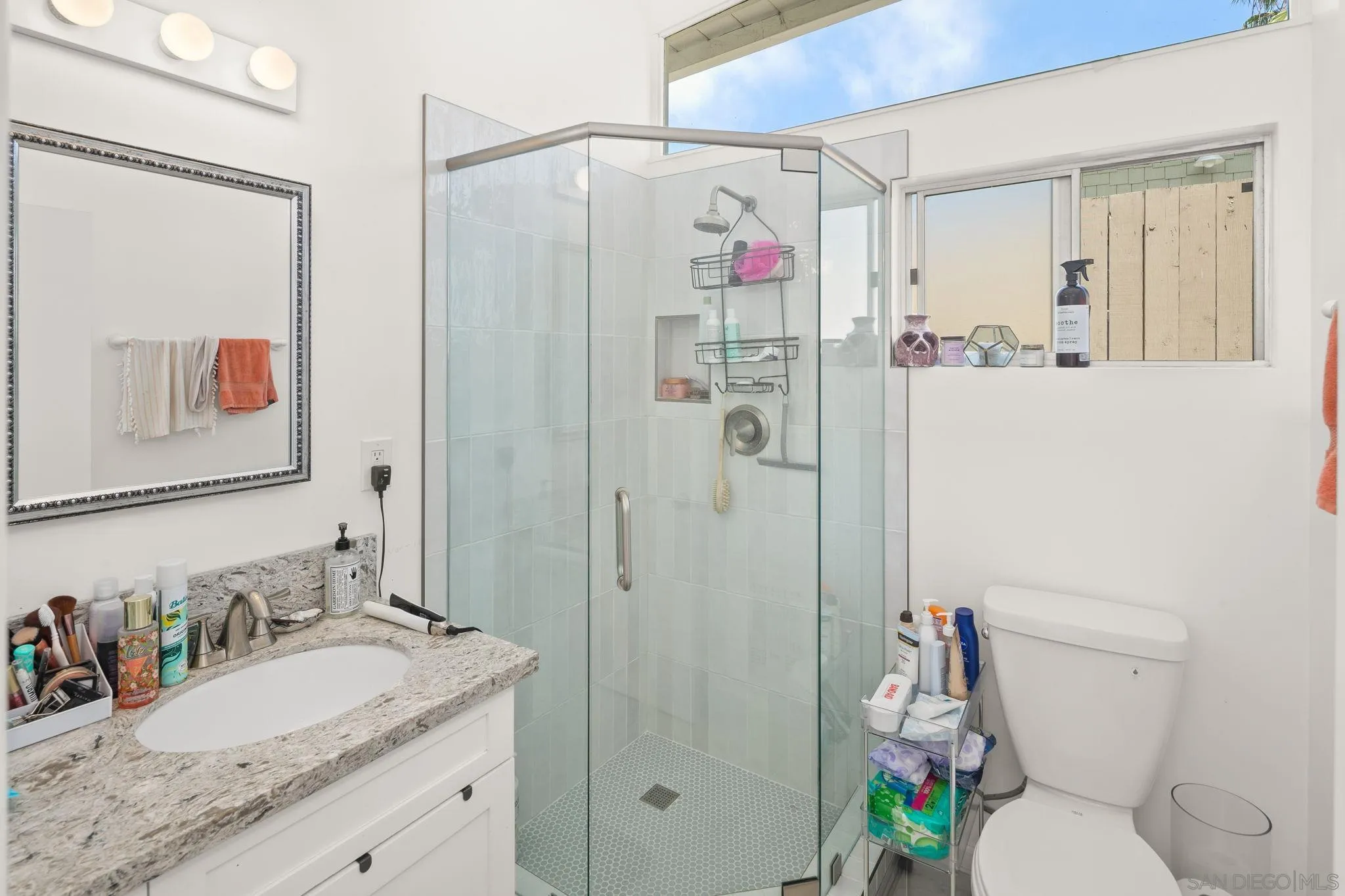 https://cdn.realtyfeed.com/cdn/127/250036472/bbaf4d488a40363771ceeca532ab59c1.webp