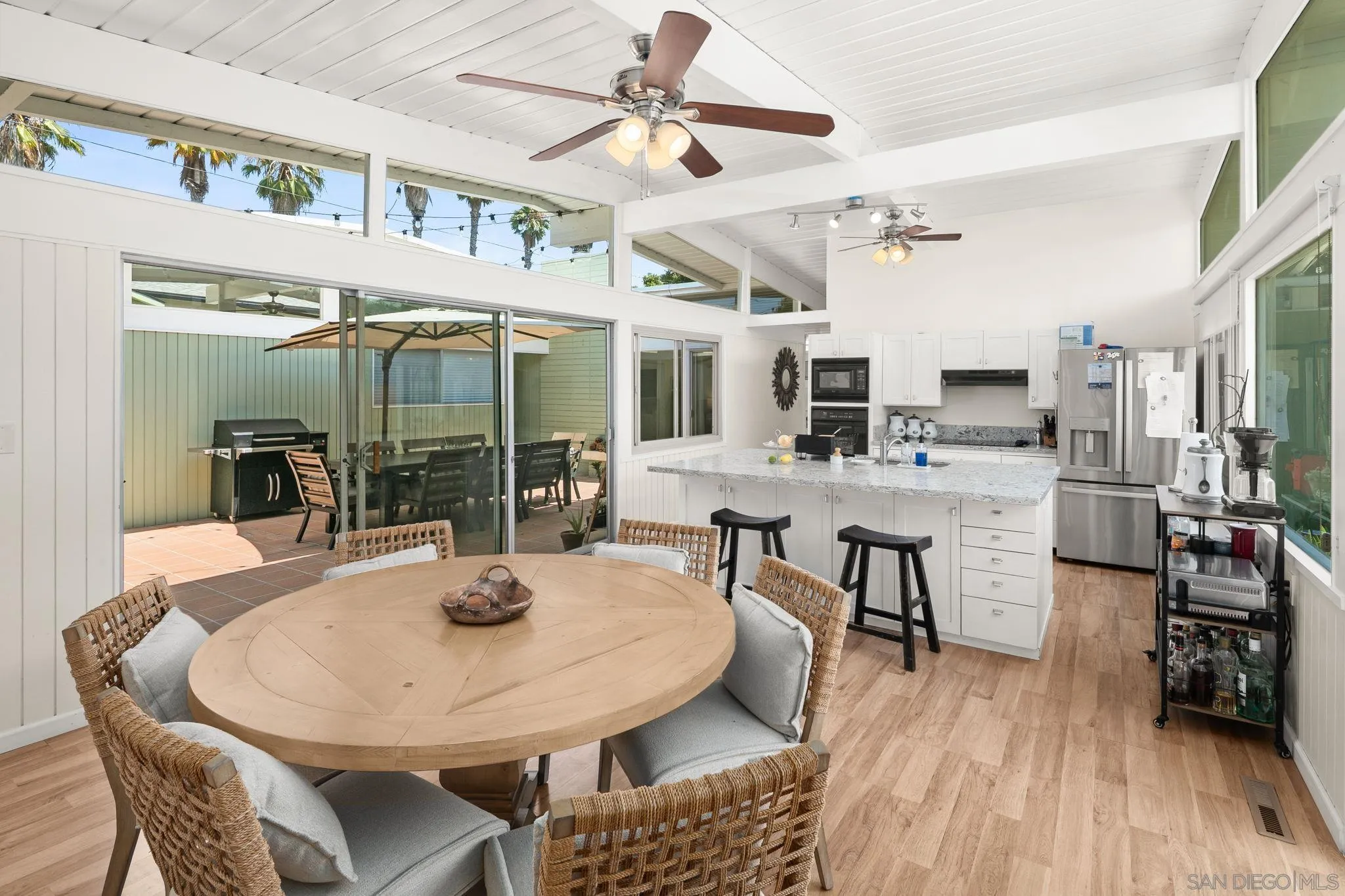 https://cdn.realtyfeed.com/cdn/127/250036472/e66e348add827e9f03c46cc2b5c7891f.webp