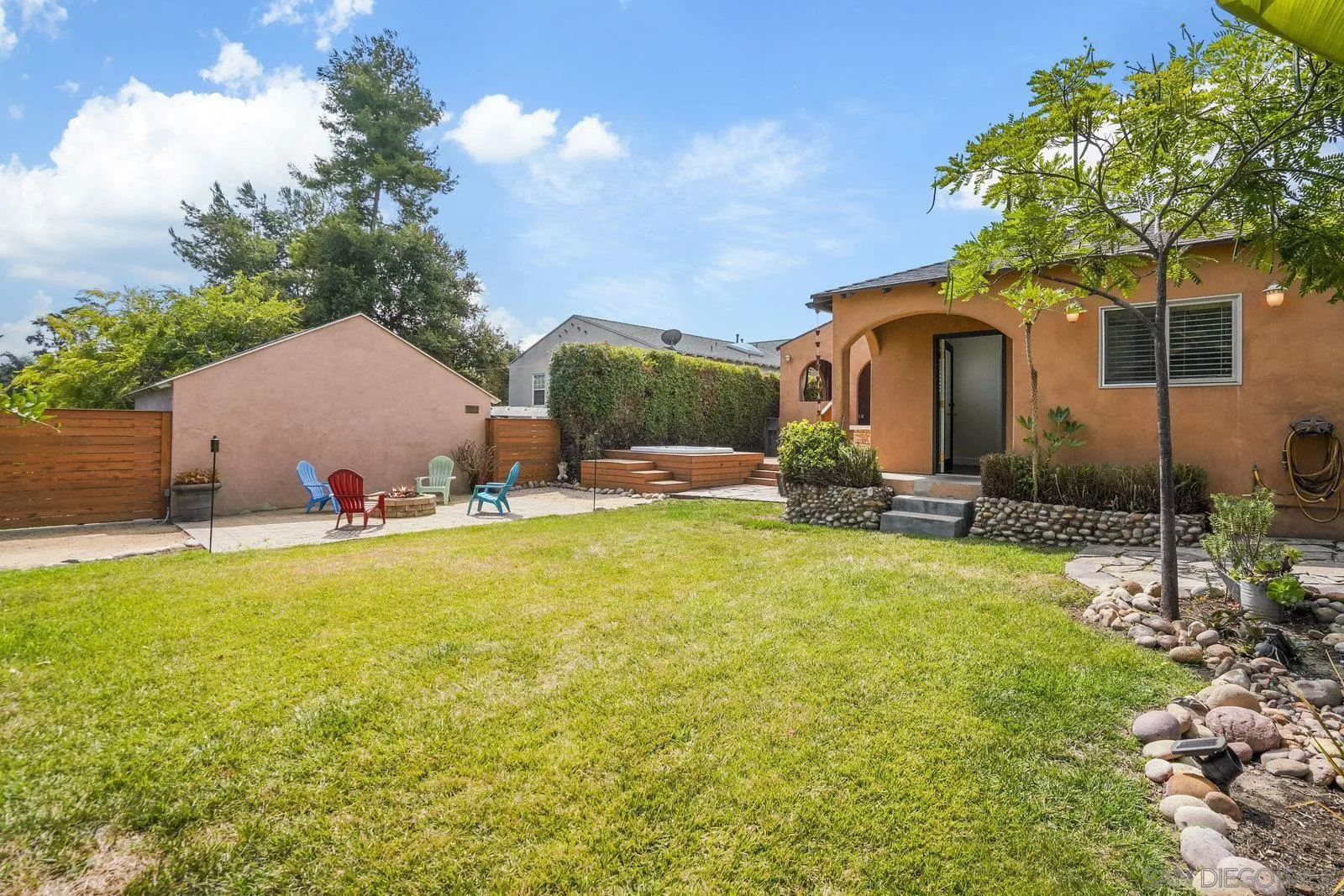https://cdn.realtyfeed.com/cdn/127/250036473/90b022b42ef9cb45645129b1368c3da4.webp