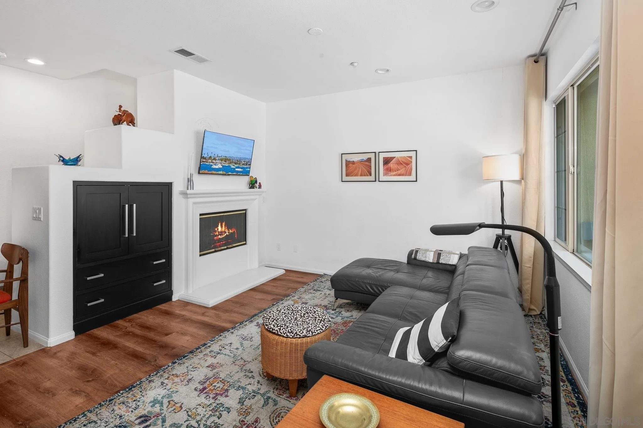 https://cdn.realtyfeed.com/cdn/127/250036474/446587953cc15715a832b2cab556b660.webp