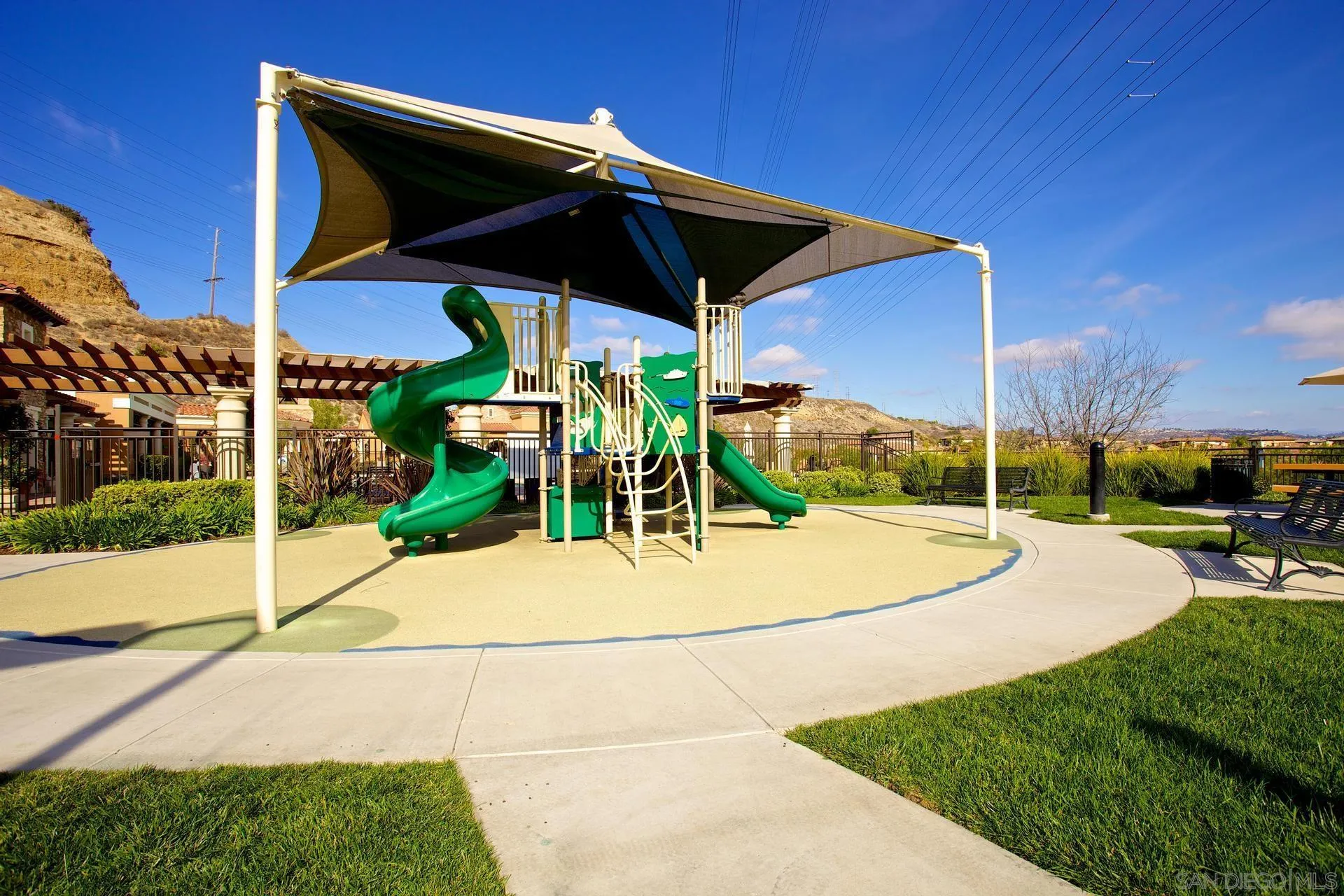 https://cdn.realtyfeed.com/cdn/127/250036474/8359ec9cbcbb65943d7ee008d4843b6e.webp