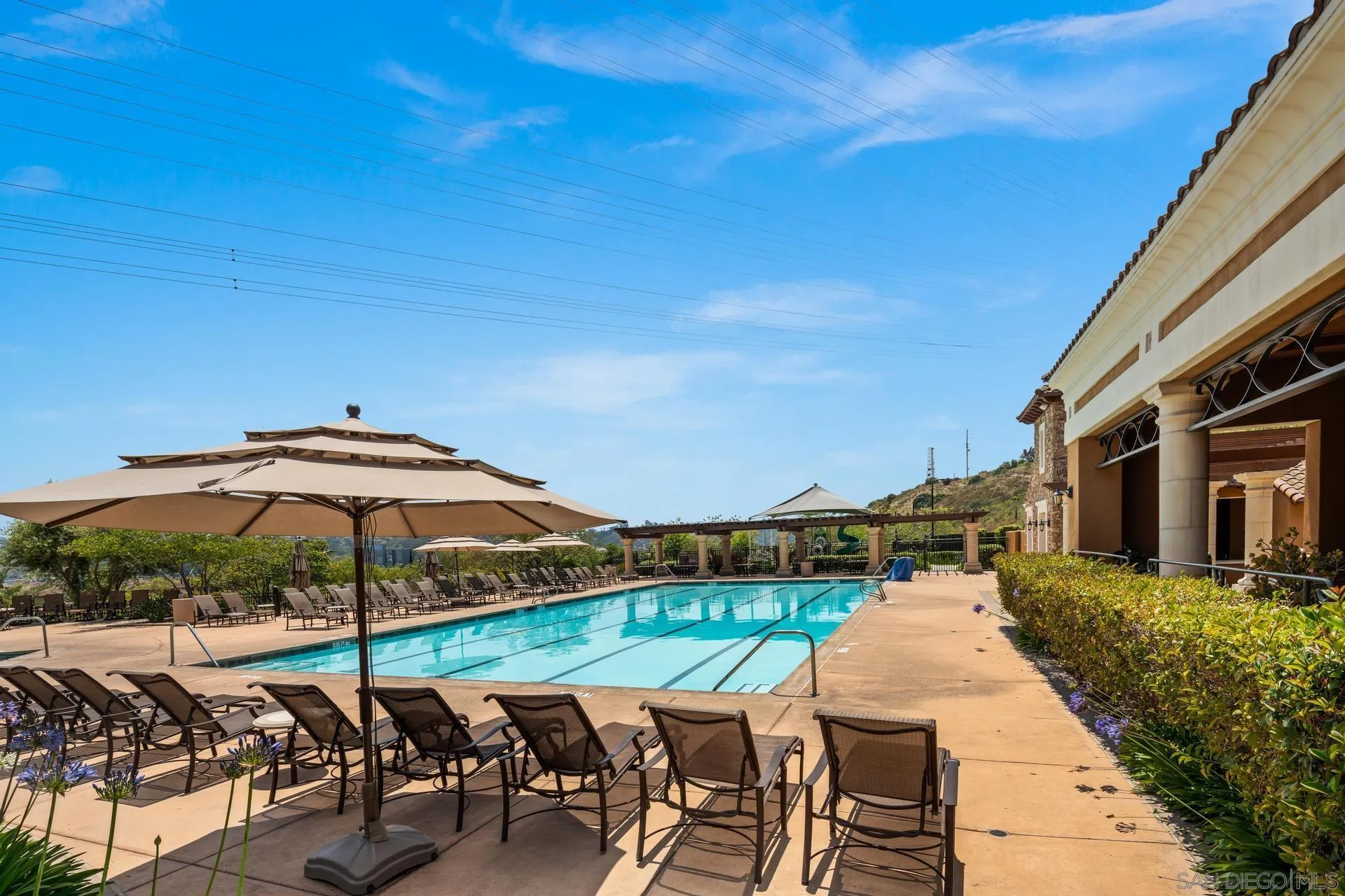 https://cdn.realtyfeed.com/cdn/127/250036474/8b3d15975d61362e729c66d970c9596f.webp