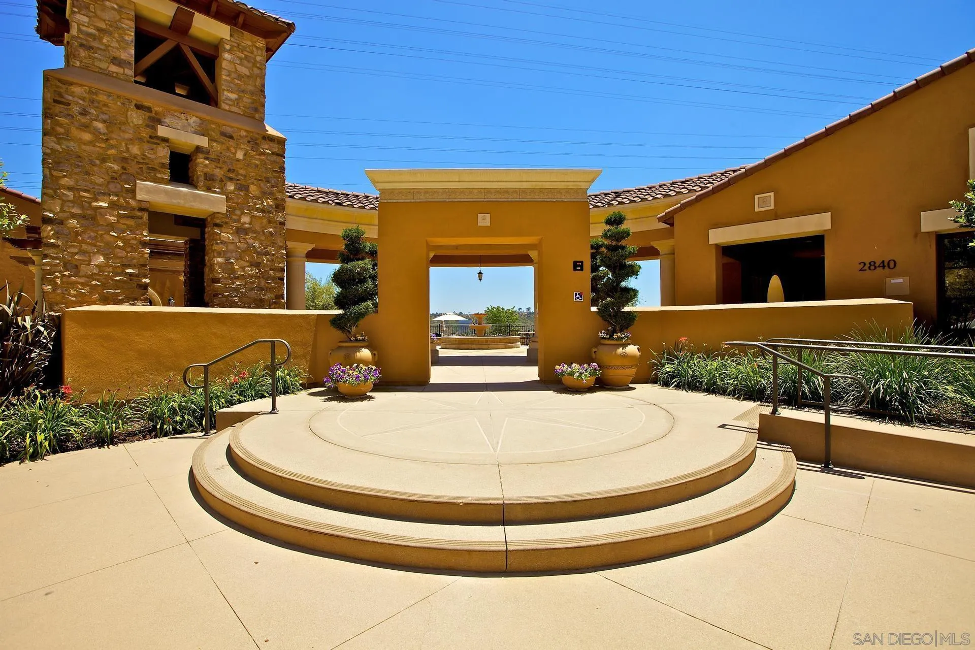 https://cdn.realtyfeed.com/cdn/127/250036474/d19e11b348d3d3cf254b7e89557f40d4.webp