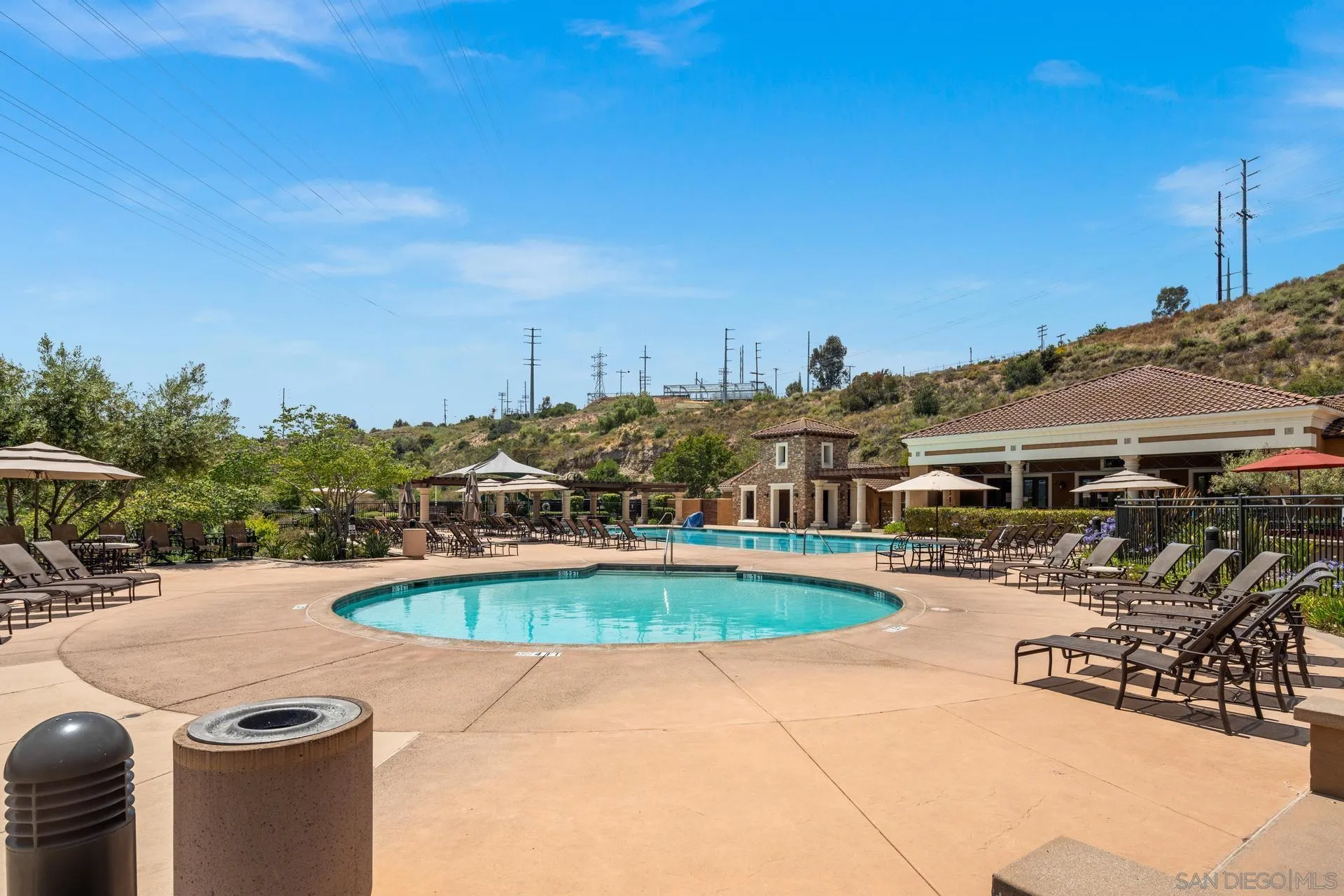 https://cdn.realtyfeed.com/cdn/127/250036474/e37058e5016a16118ae73c9d13132120.webp
