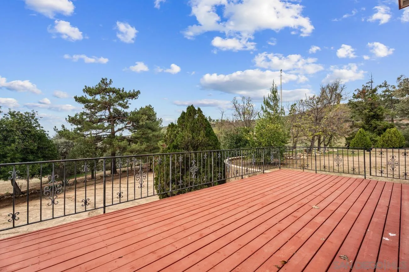 https://cdn.realtyfeed.com/cdn/127/250036475/19e8e433862c118172ab484904a892e1.webp