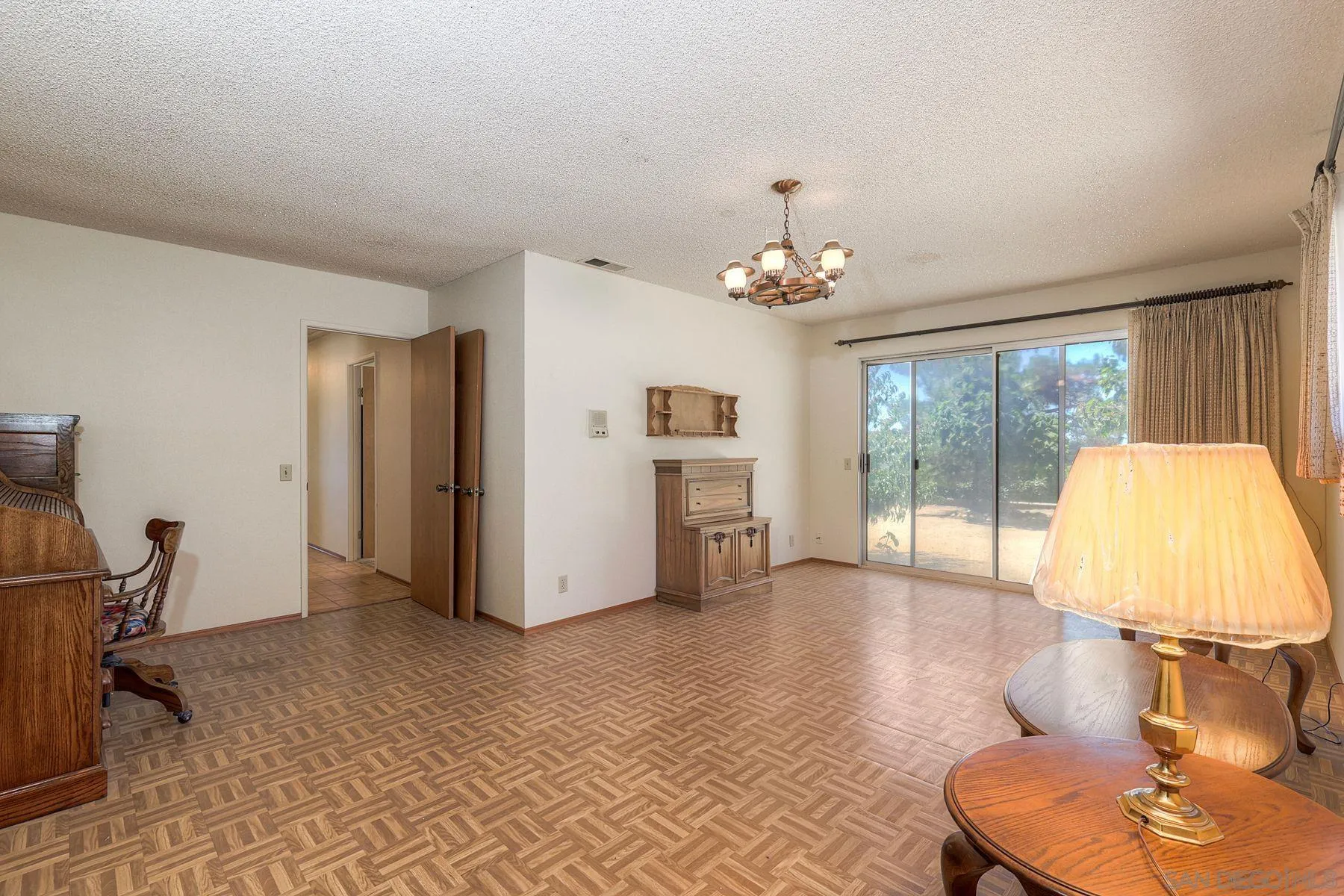 https://cdn.realtyfeed.com/cdn/127/250036475/788622df311b39e5dd33947a033b6baf.webp