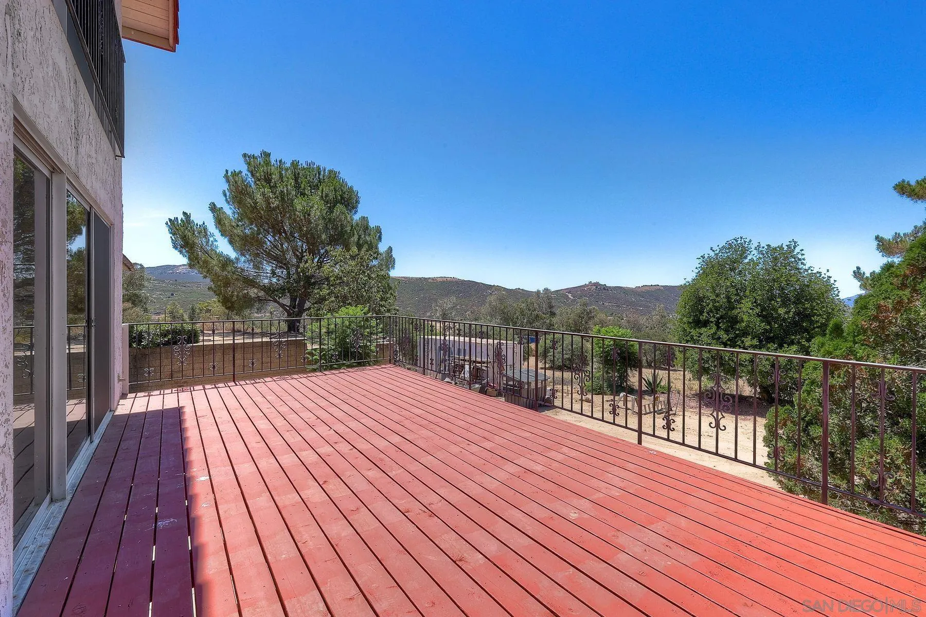 https://cdn.realtyfeed.com/cdn/127/250036475/e8ceb2676daa6ebc33ab1bd248e75108.webp
