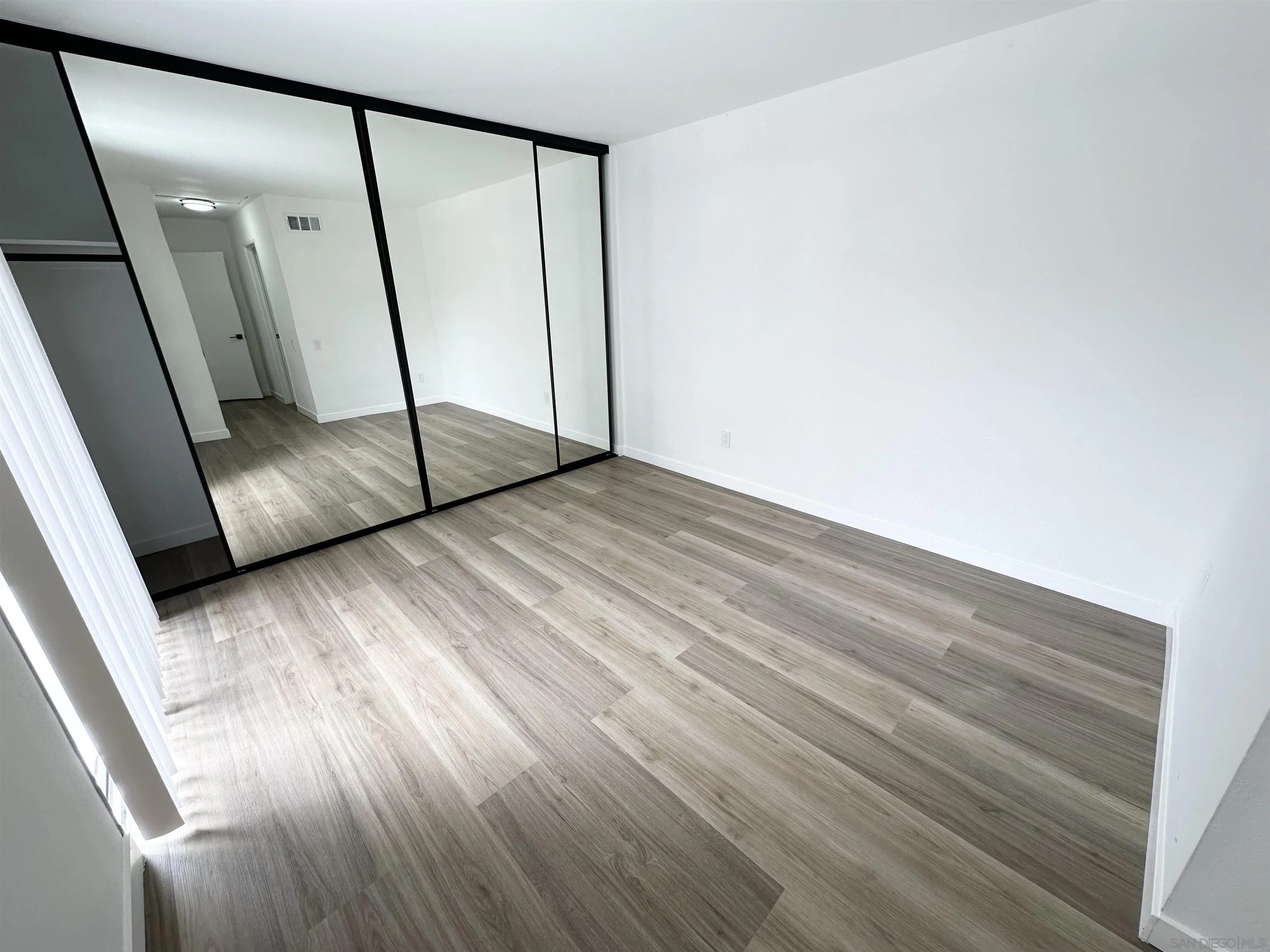 Photo #16: 250036477 Listing: Photo #16