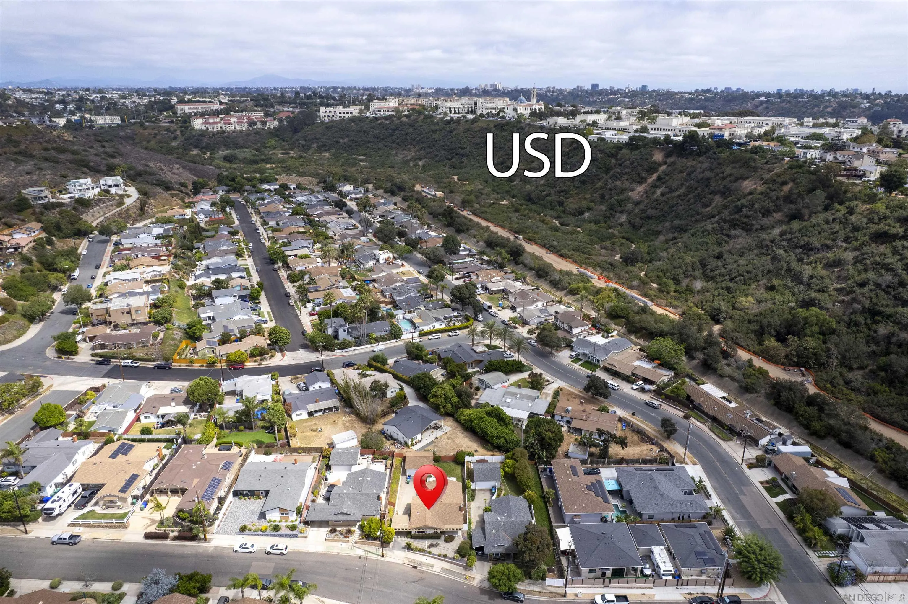 https://cdn.realtyfeed.com/cdn/127/250036478/0f11c3148d22f6a68ddf0fcbbecb5a47.webp