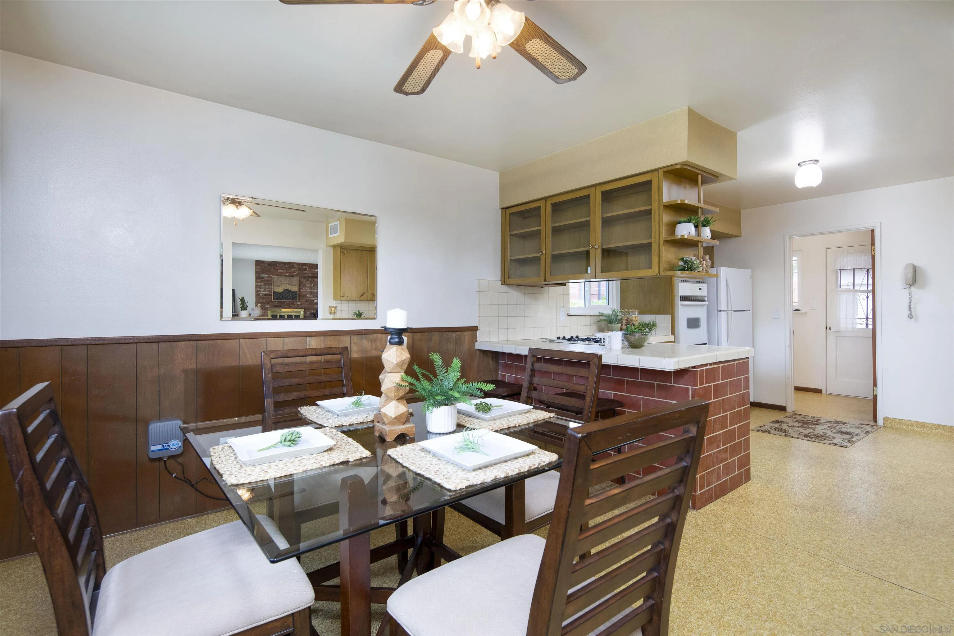 https://cdn.realtyfeed.com/cdn/127/250036478/22a1e0330e4f572e385a0b53c0851725.webp