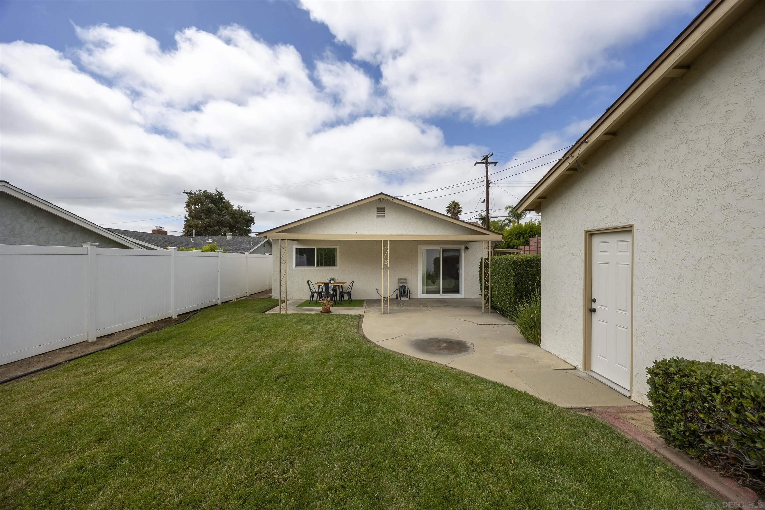 https://cdn.realtyfeed.com/cdn/127/250036478/4c281b9903ae630ddb27aa47b10ffff6.webp