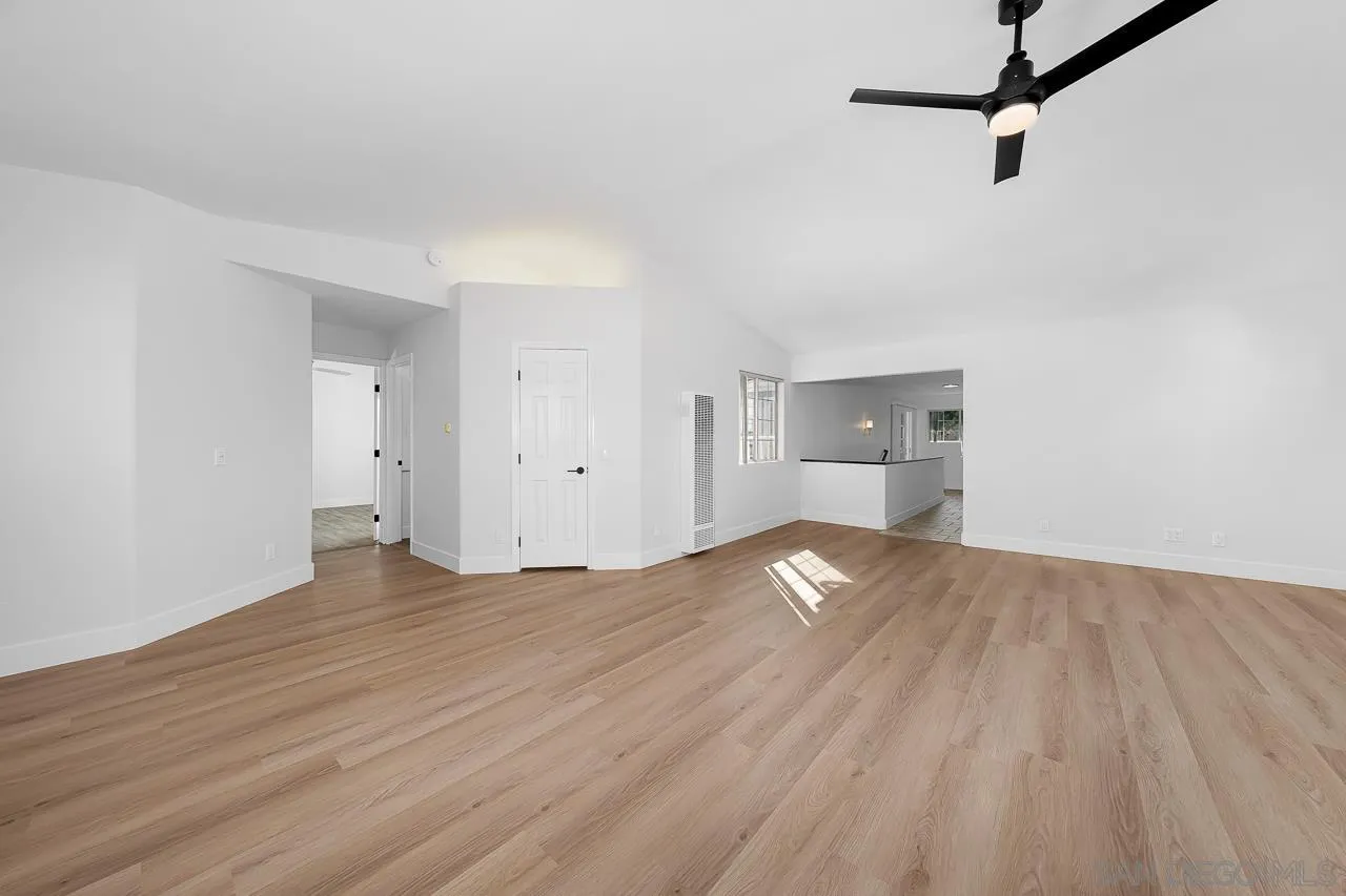 https://cdn.realtyfeed.com/cdn/127/250036481/4899fe8b9679991e3b71110757568ca3.webp