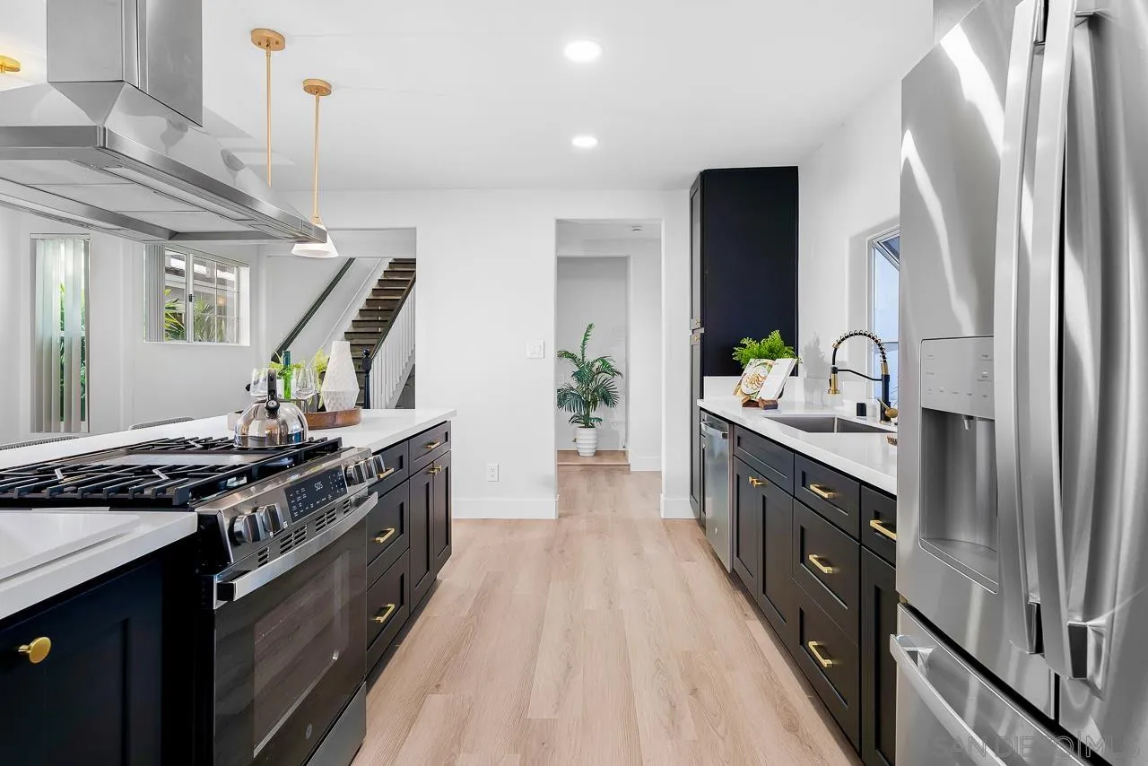 https://cdn.realtyfeed.com/cdn/127/250036481/81385de2098958473a0731b785144025.webp