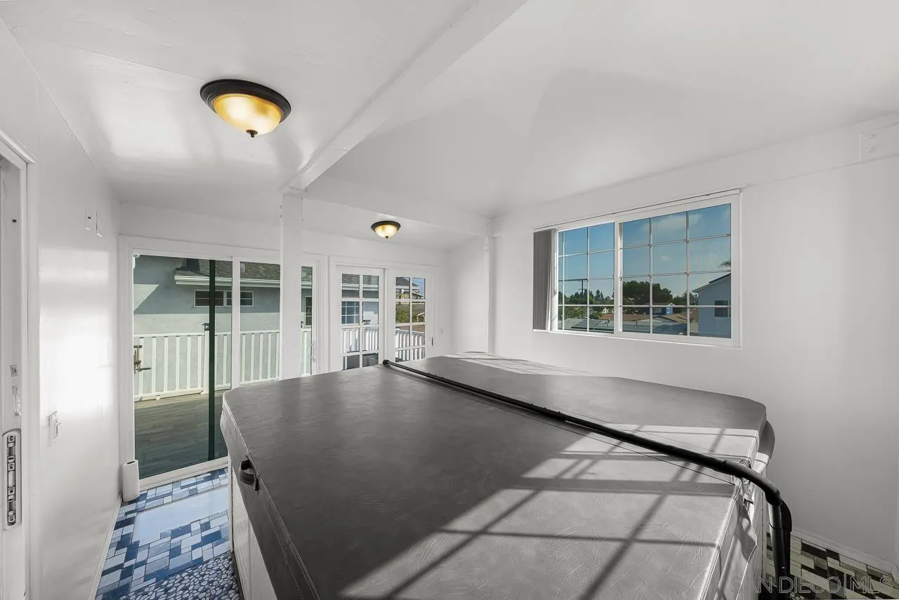 https://cdn.realtyfeed.com/cdn/127/250036481/85512727f01bbc23084370c638ab7a73.webp