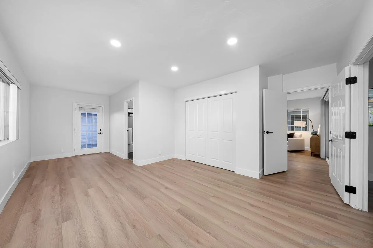 https://cdn.realtyfeed.com/cdn/127/250036481/adac0271a278333bf82e387211c49080.webp