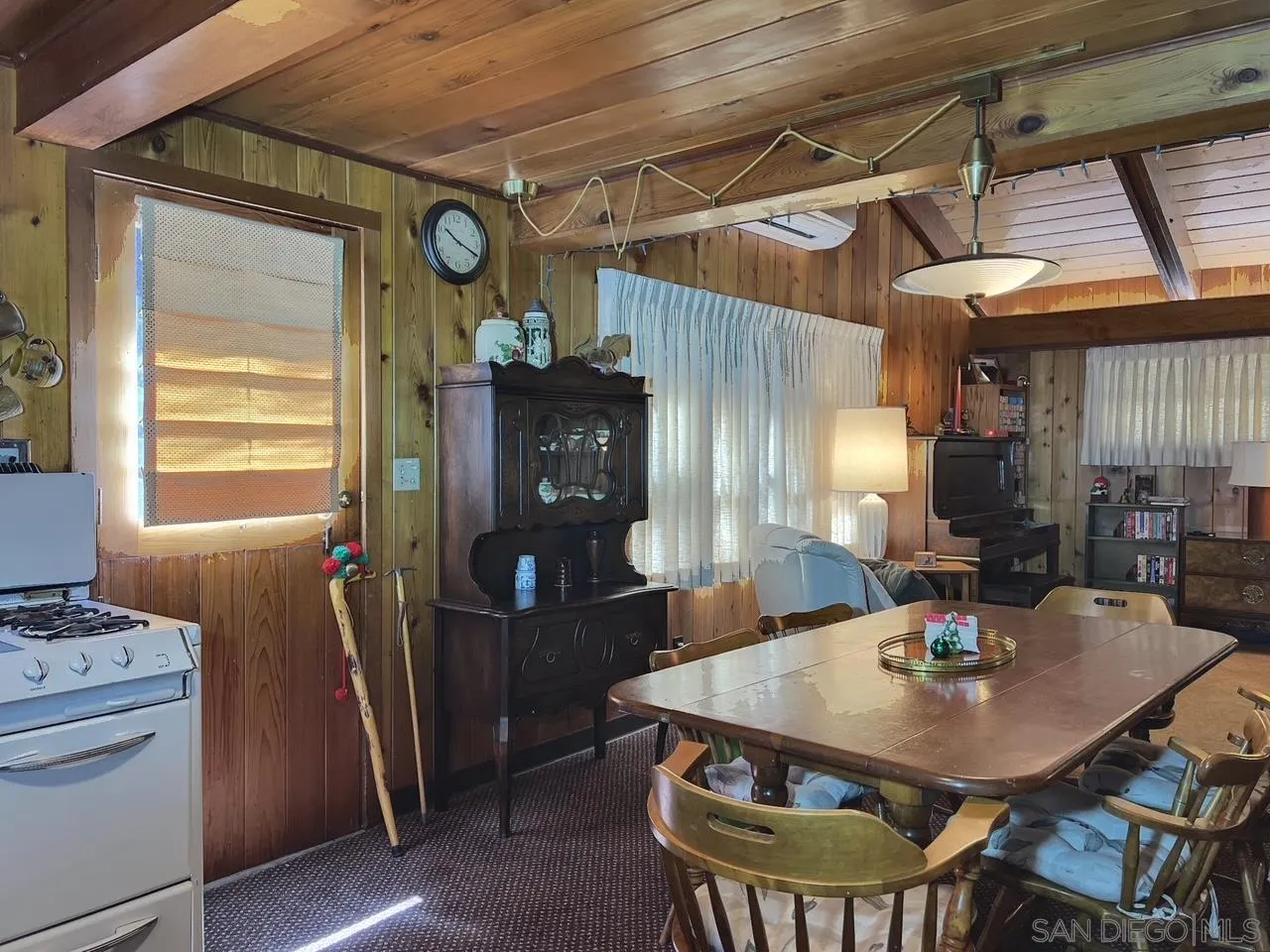 https://cdn.realtyfeed.com/cdn/127/250036482/7ba8ceb48245d1981c6d2618b801ed14.webp