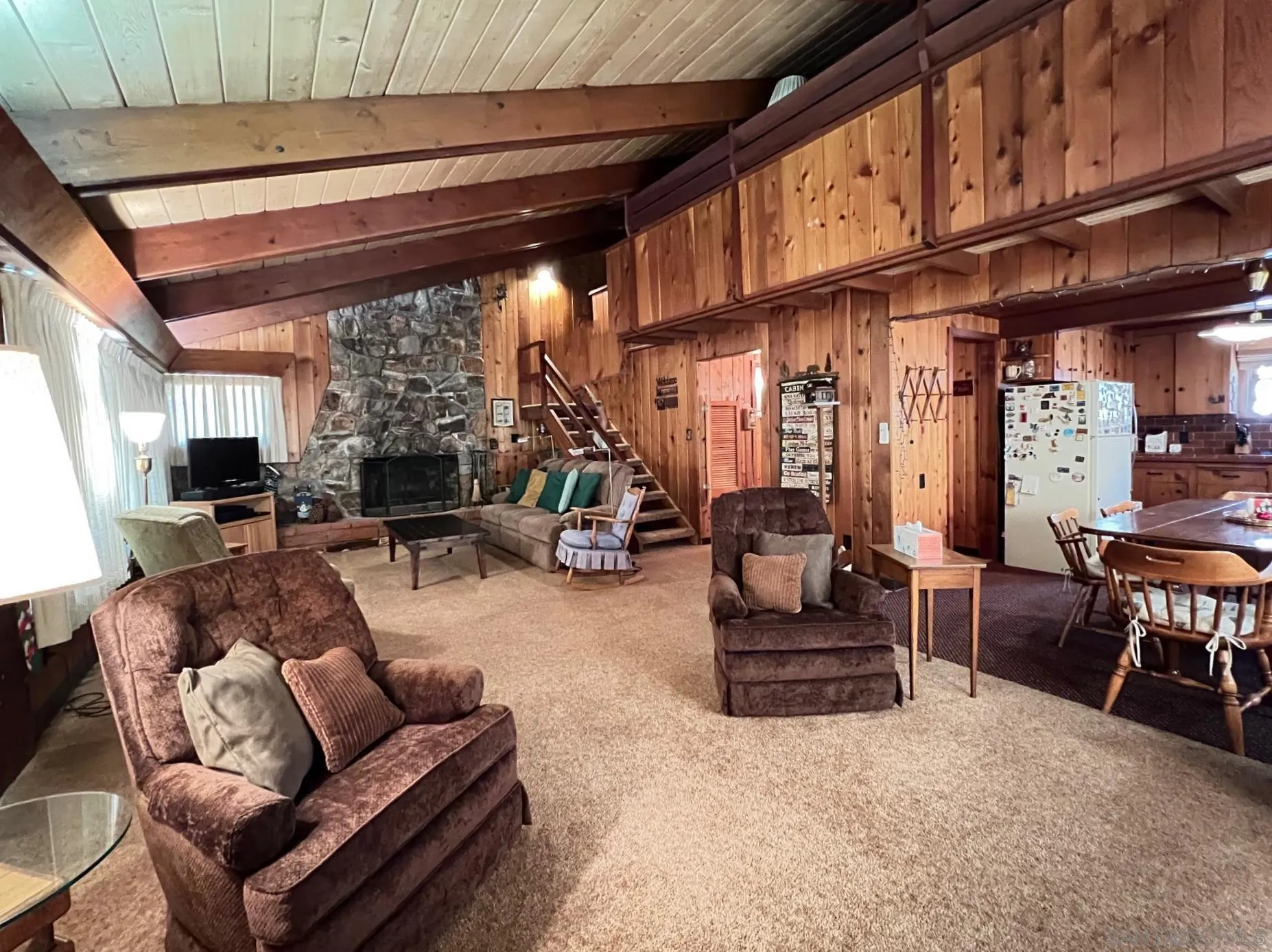https://cdn.realtyfeed.com/cdn/127/250036482/a671b0f261f724c5a664e7168b39096c.webp