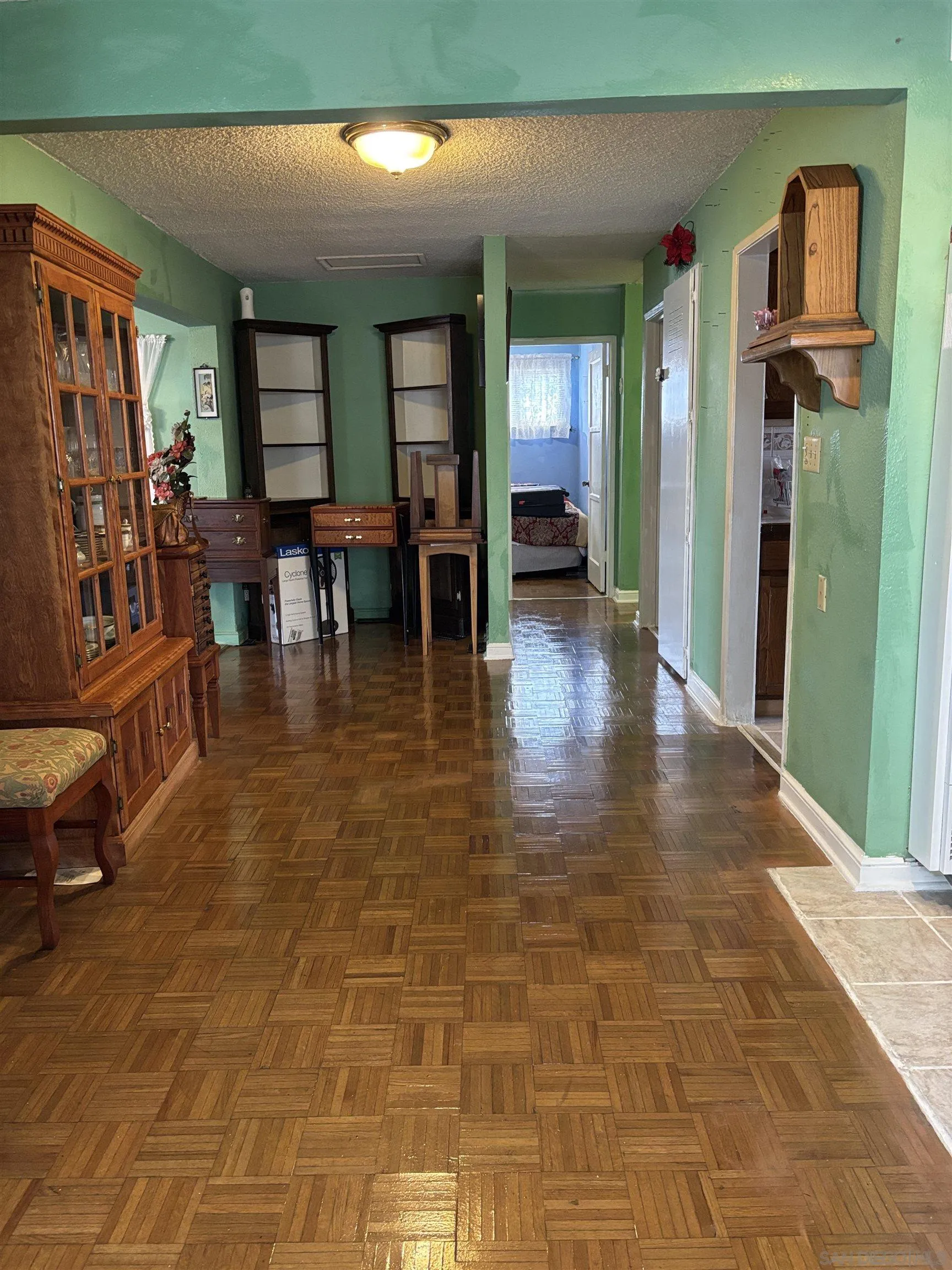 https://cdn.realtyfeed.com/cdn/127/250036485/2f48479948354a7bec11bce40a3267da.webp