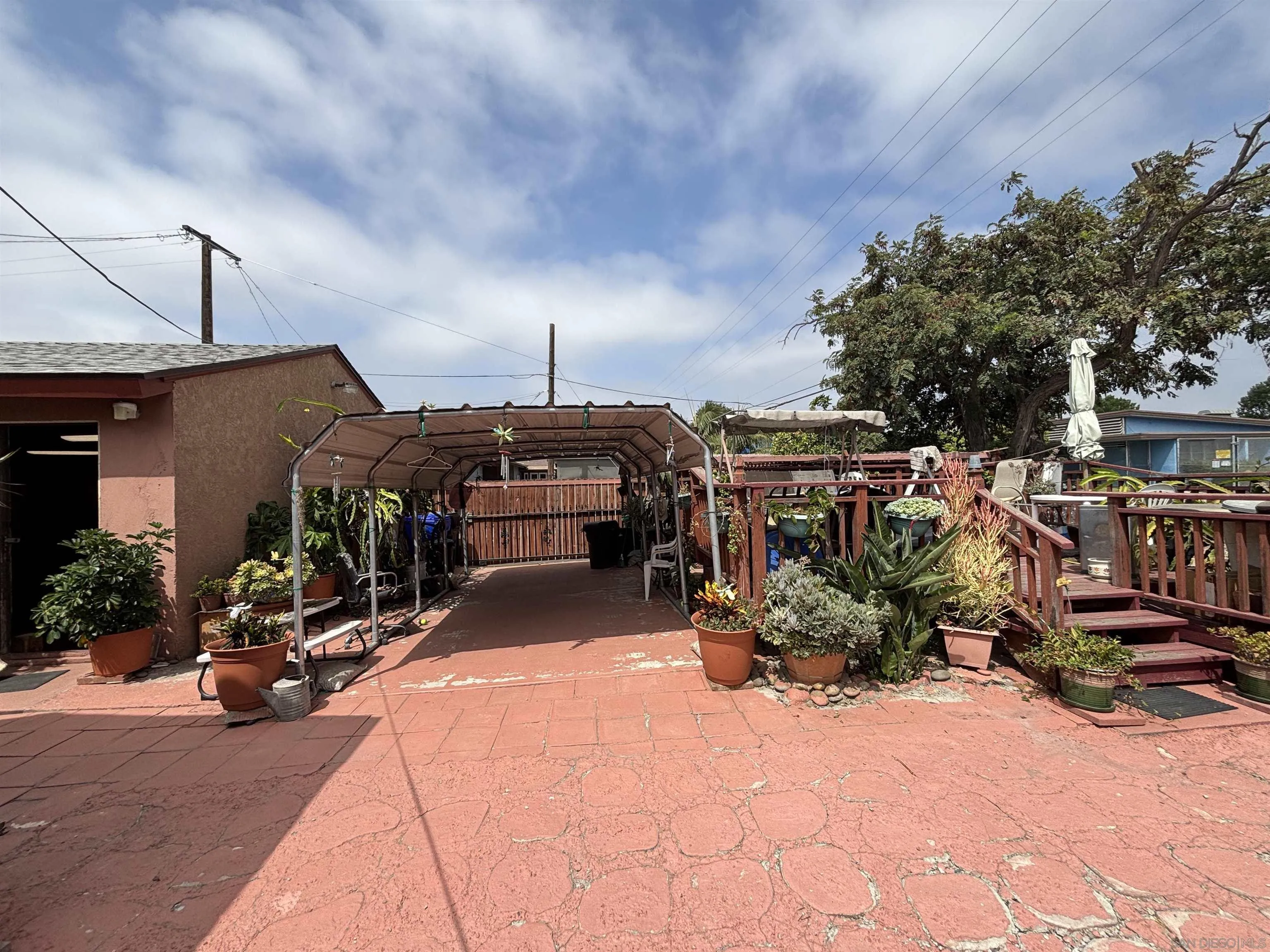 https://cdn.realtyfeed.com/cdn/127/250036485/68e8d6b1184559160a79f49f946aa6e0.webp