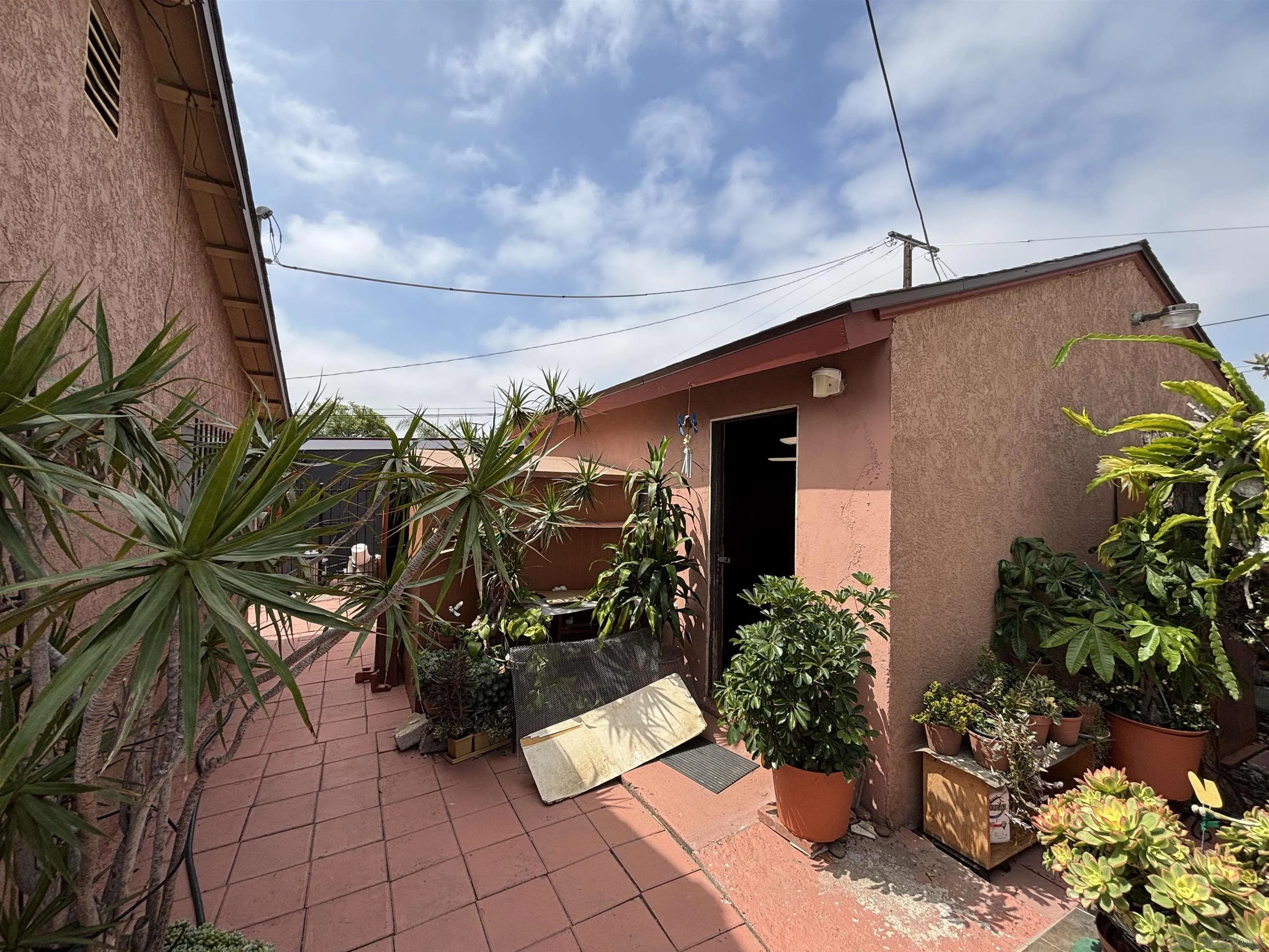 https://cdn.realtyfeed.com/cdn/127/250036485/b20341668bb5b4b34ce8043d0b8cad22.webp