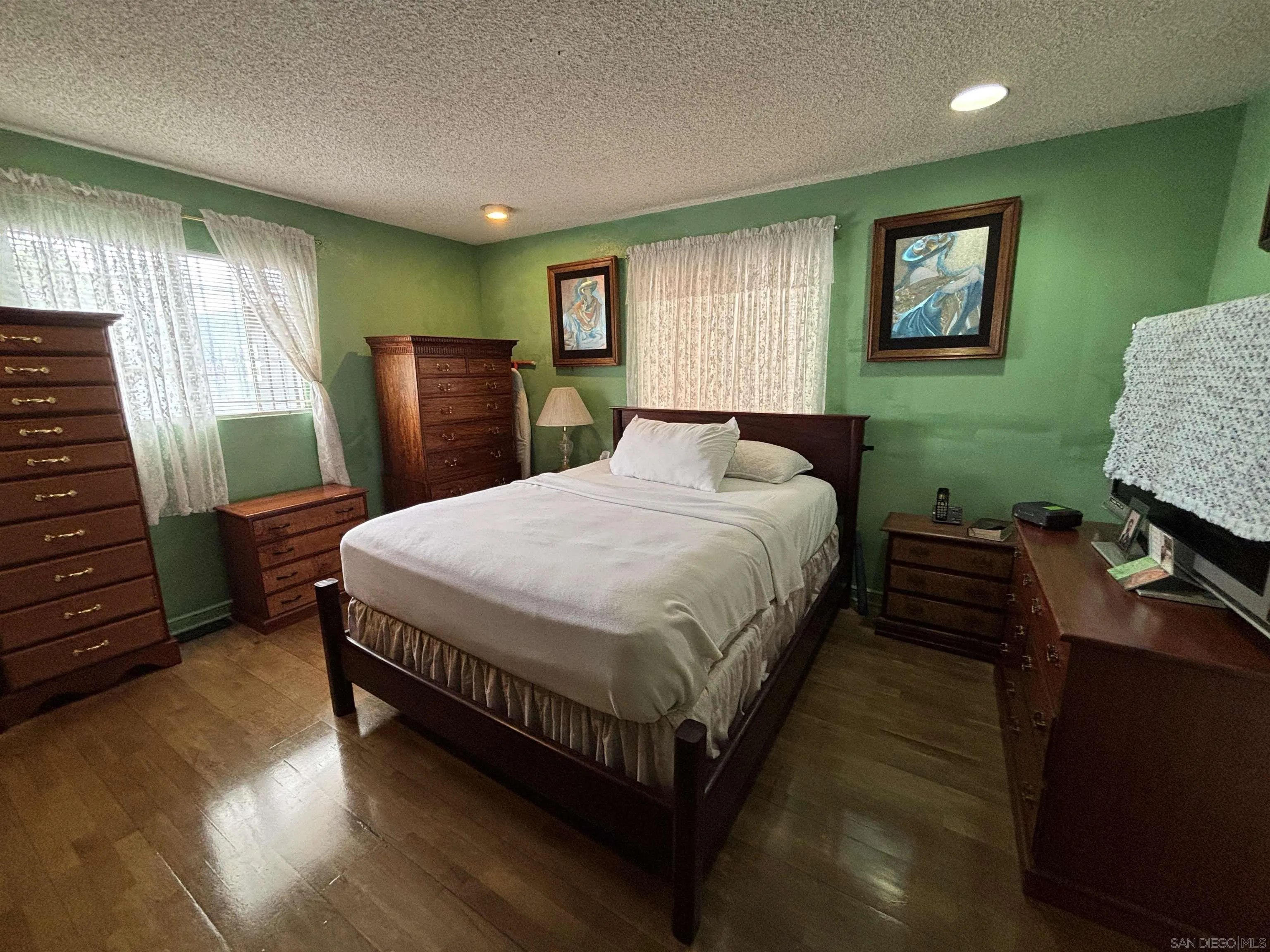 https://cdn.realtyfeed.com/cdn/127/250036485/c5f2a54c70040aec33a392978f499b92.webp