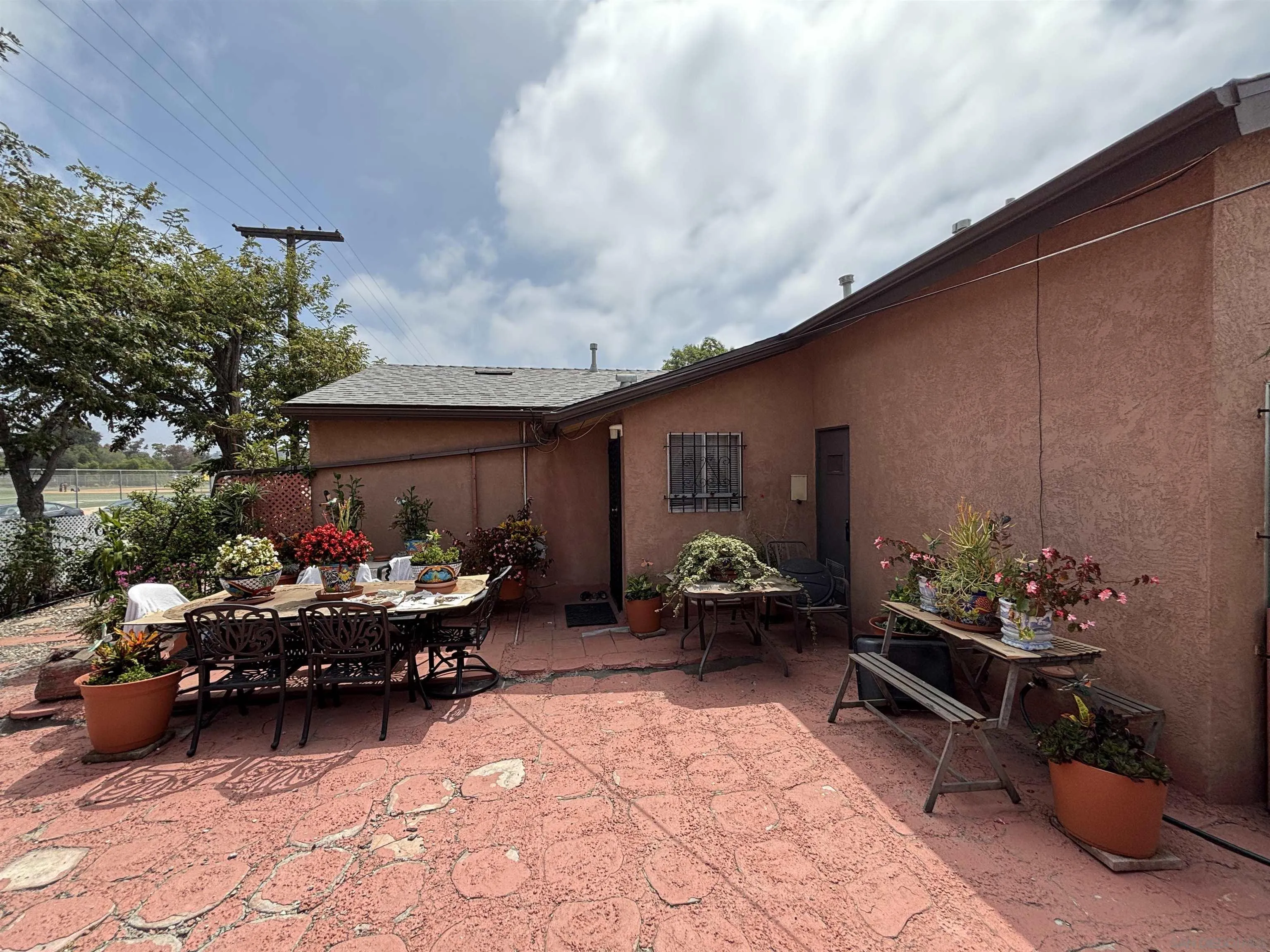 https://cdn.realtyfeed.com/cdn/127/250036485/c70cc6b88ea101e3809ac570372e5758.webp