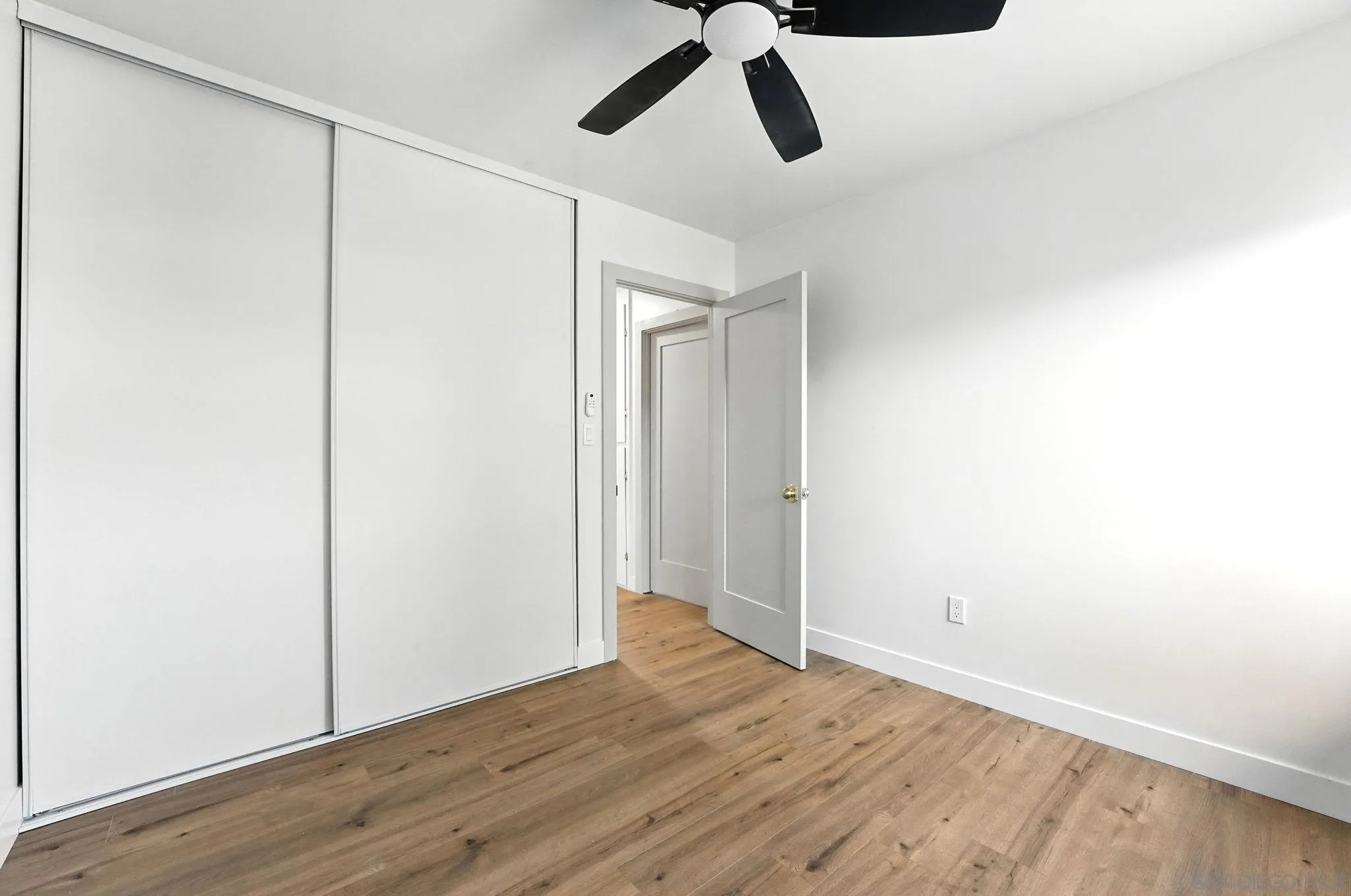 https://cdn.realtyfeed.com/cdn/127/250036503/3aa7aef3bfa6b92581a30a5b4a0153a2.webp