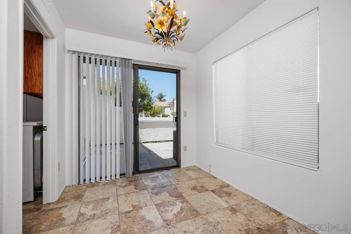 https://cdn.realtyfeed.com/cdn/127/250036504/45631c947243e0f886bd23323e32efda.webp