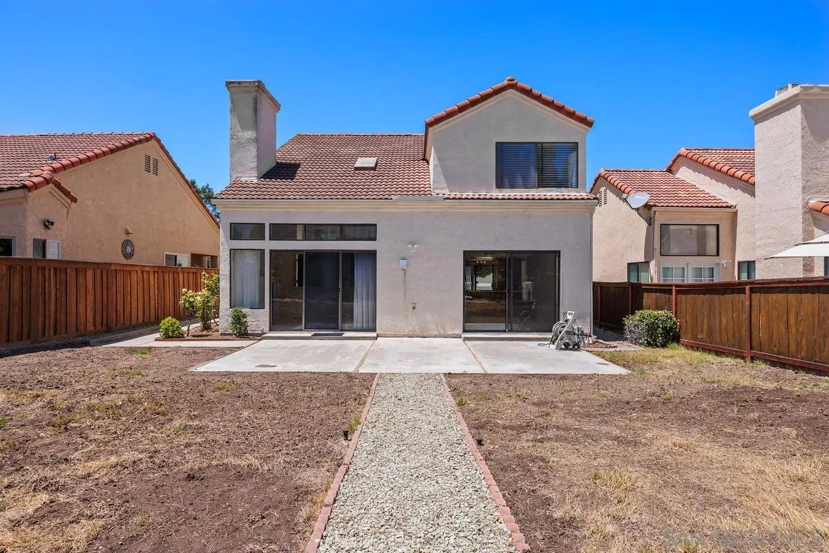 https://cdn.realtyfeed.com/cdn/127/250036504/a72f78fa03c8d3067efe0439f5d7b975.webp