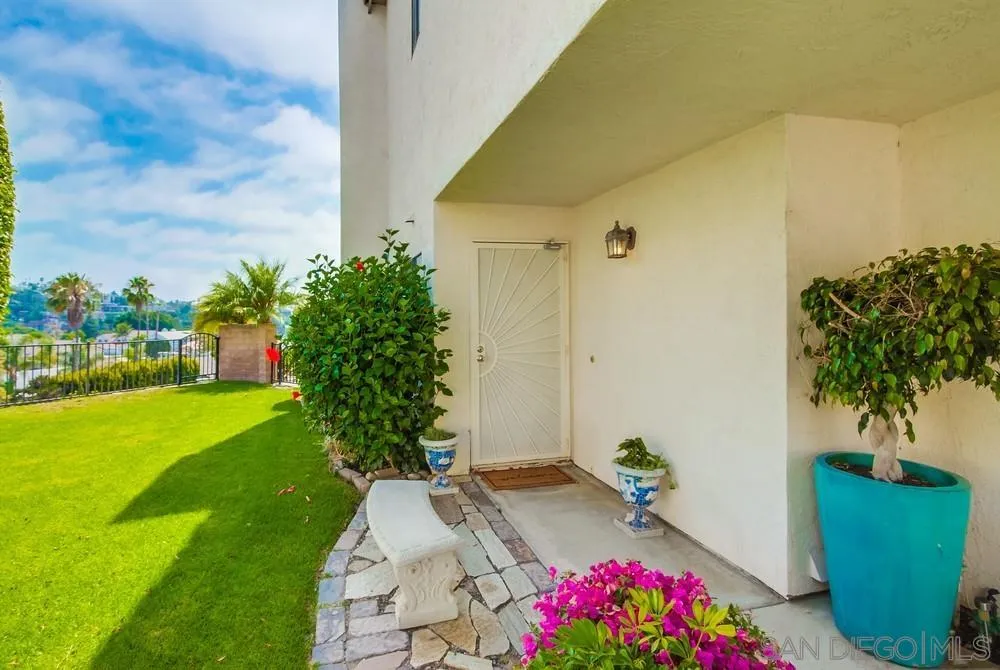 https://cdn.realtyfeed.com/cdn/127/250036507/13534b686cdd73940f6a2136509a822d.webp