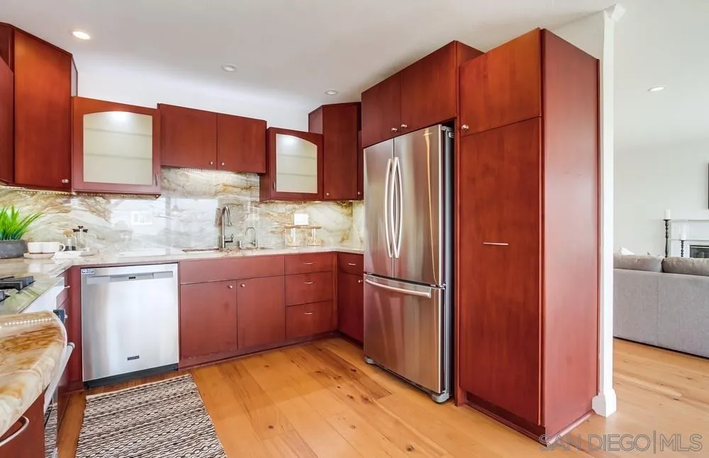 https://cdn.realtyfeed.com/cdn/127/250036507/23e31810b148274b02abc3b7cc78f6f4.webp