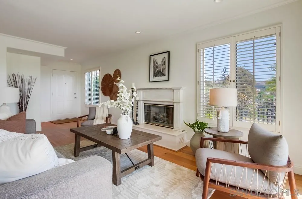 https://cdn.realtyfeed.com/cdn/127/250036507/4a36c6cbf4bd1e6e74a69ad9ca418541.webp