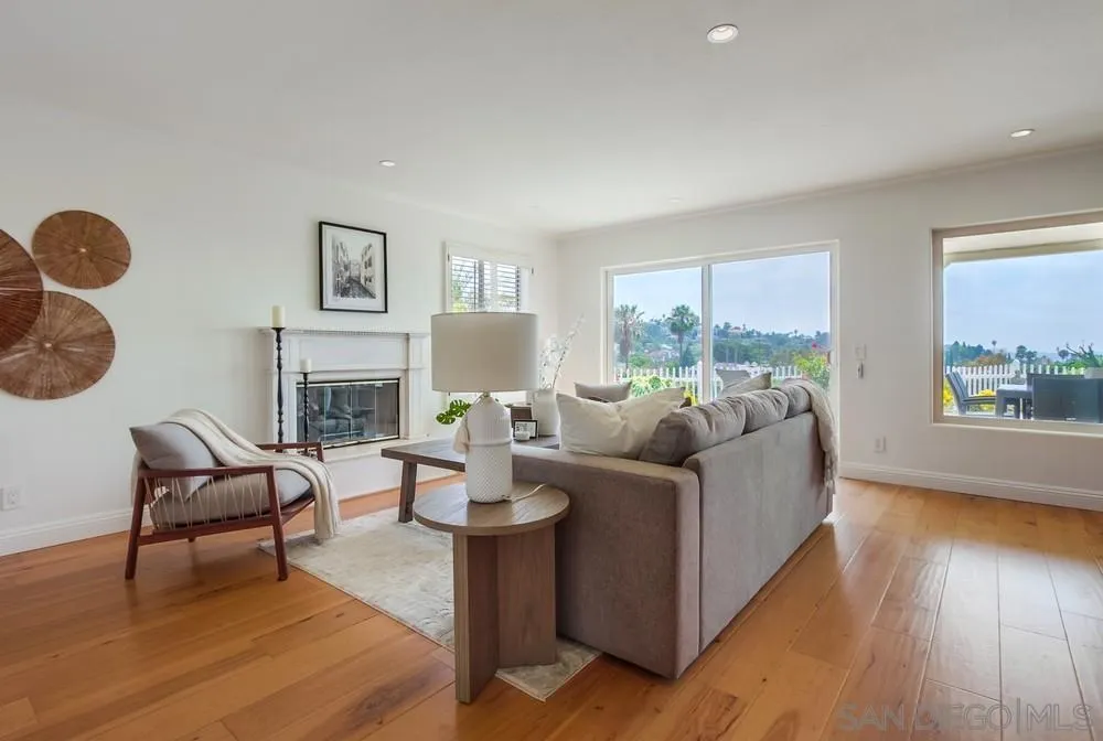 https://cdn.realtyfeed.com/cdn/127/250036507/6023ccceabc16efc6b297428ed00cba4.webp