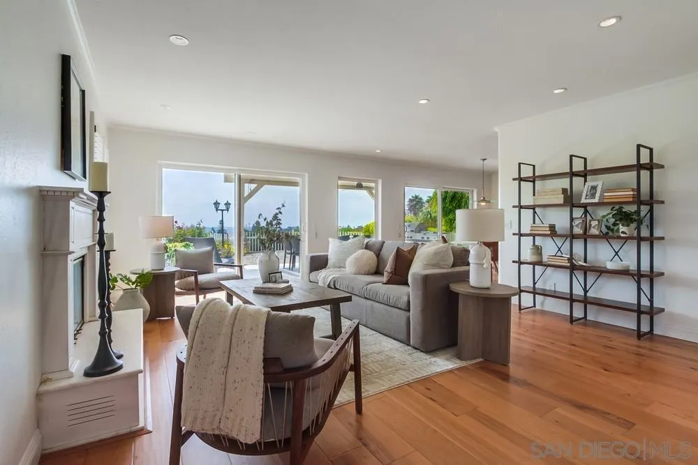 https://cdn.realtyfeed.com/cdn/127/250036507/98adf1f30ac5dc6e56dc028cc76a9b05.webp