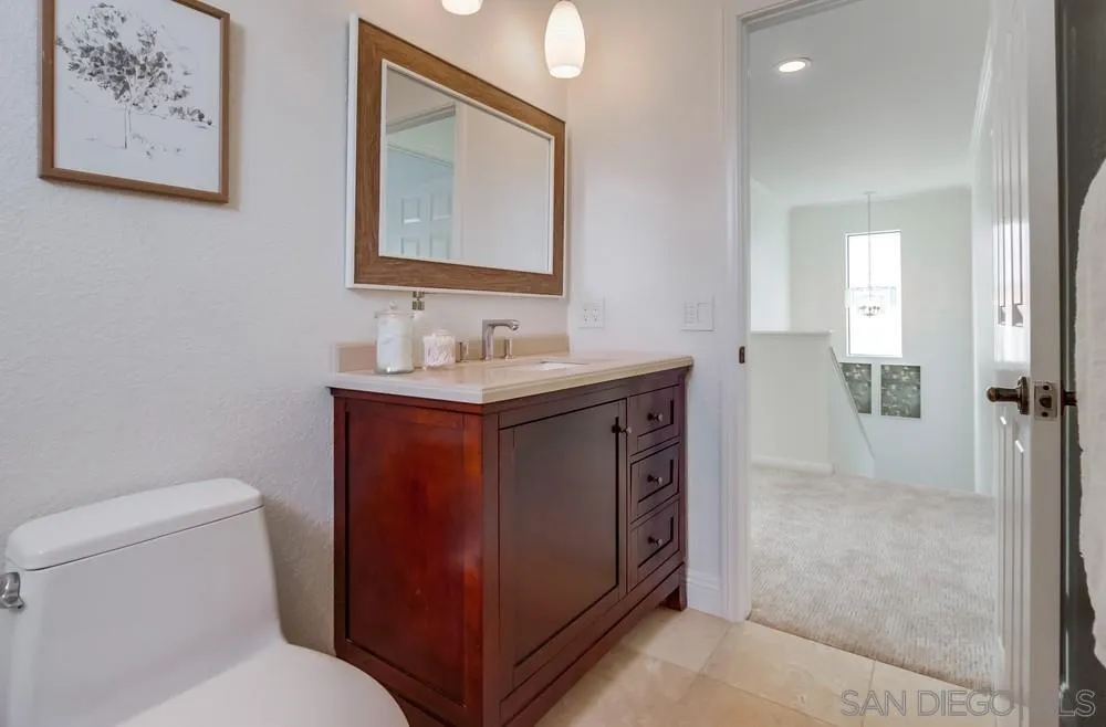 https://cdn.realtyfeed.com/cdn/127/250036507/d0a25870fce74273b30a9a9a48d7ae44.webp