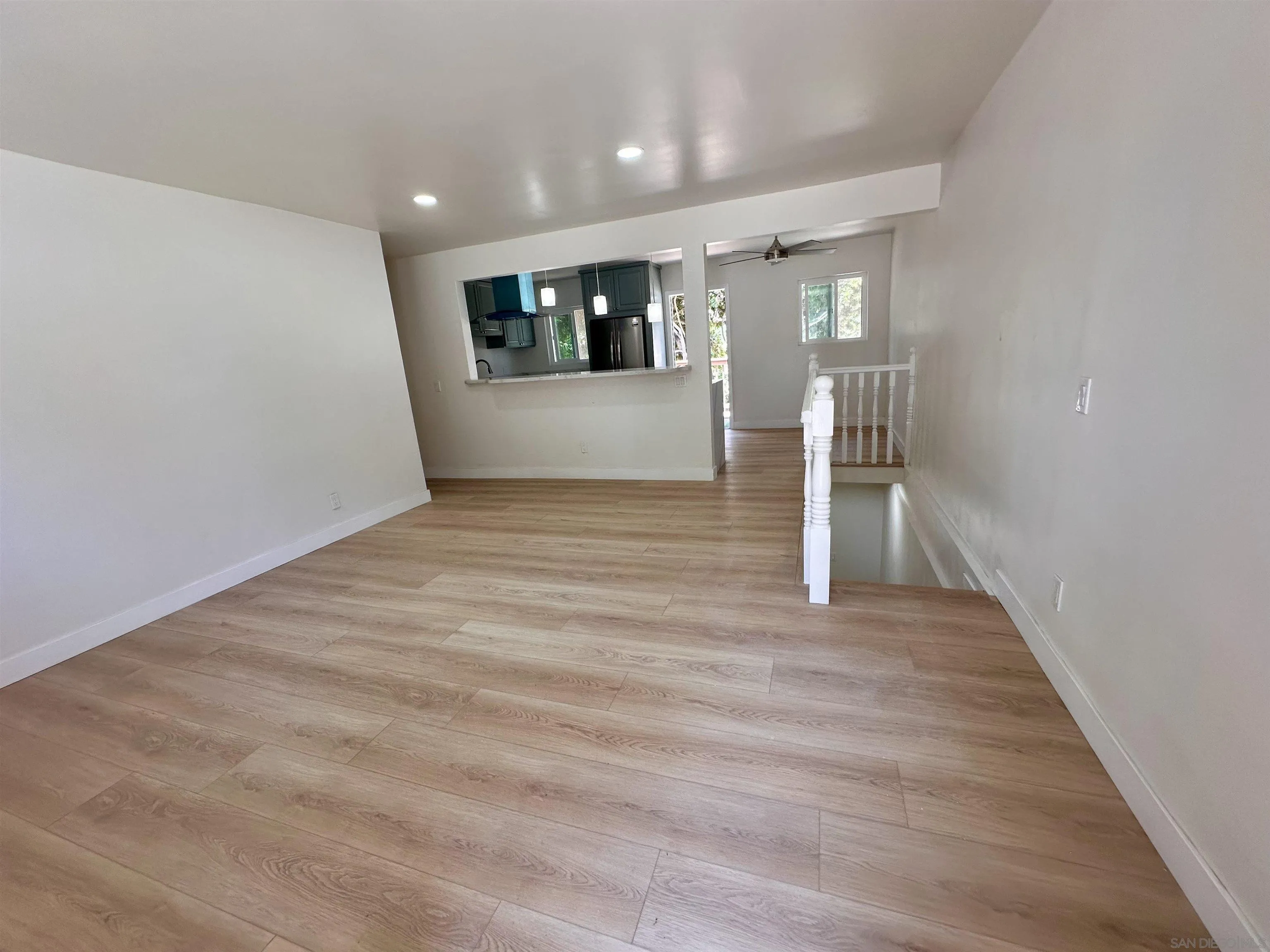 https://cdn.realtyfeed.com/cdn/127/250036508/aa726c29b0f1306be8ad02aeb31f3211.webp