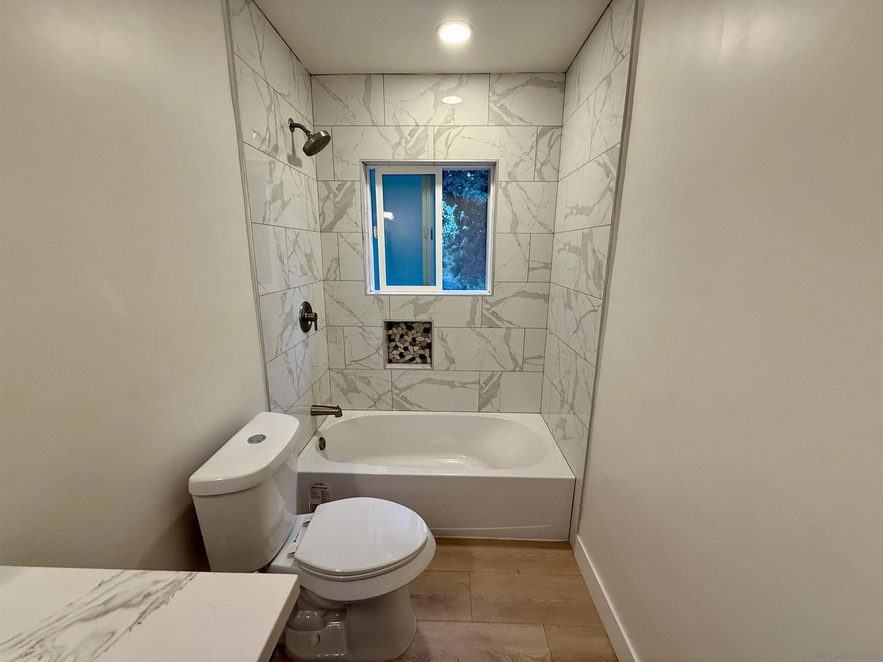 https://cdn.realtyfeed.com/cdn/127/250036508/c6d8c7bd74a03a8a19a38a75e8e897a5.webp