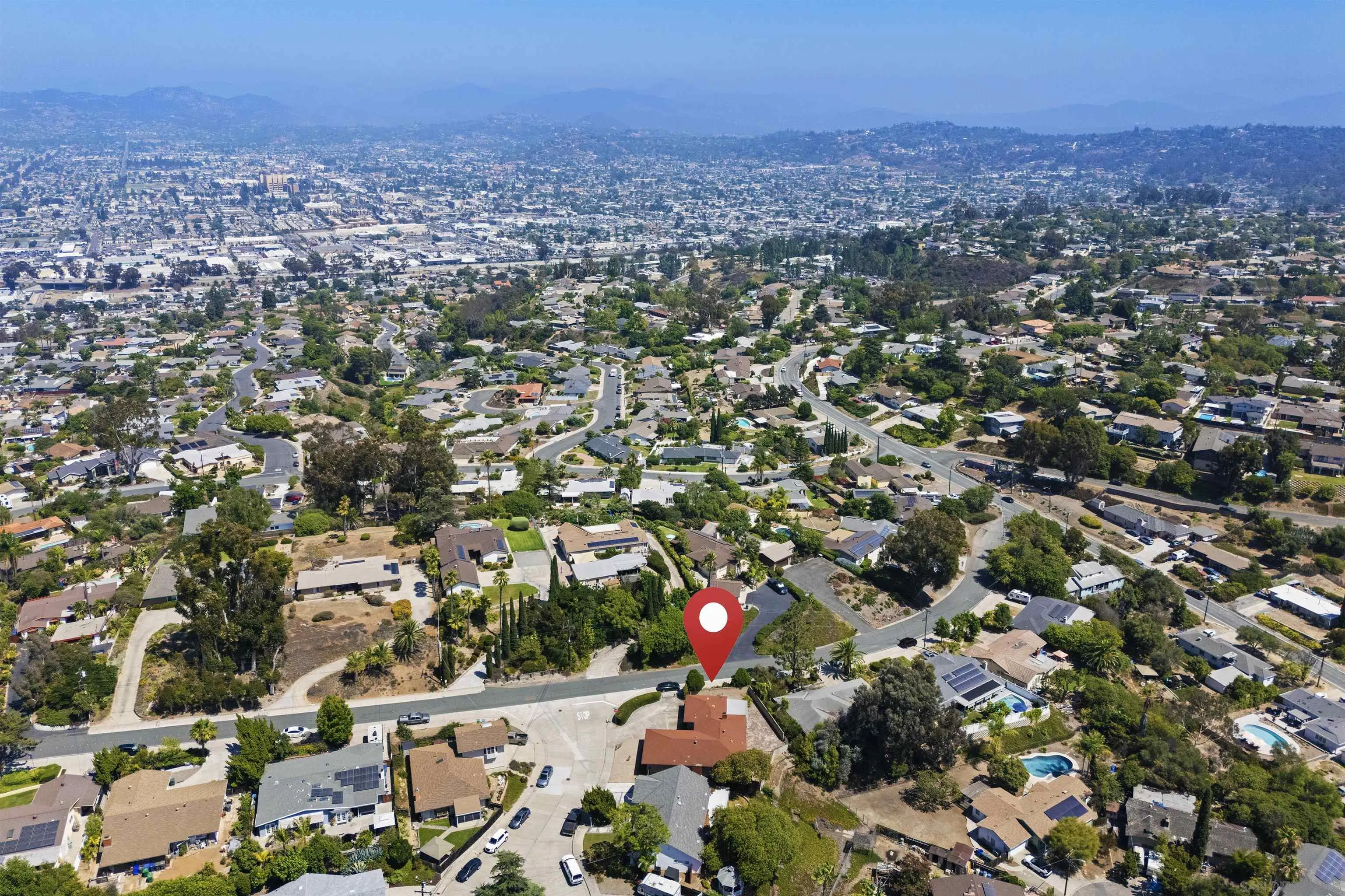 https://cdn.realtyfeed.com/cdn/127/250036510/1fc0234786a0ecbabf5c67d6e1c4d460.webp