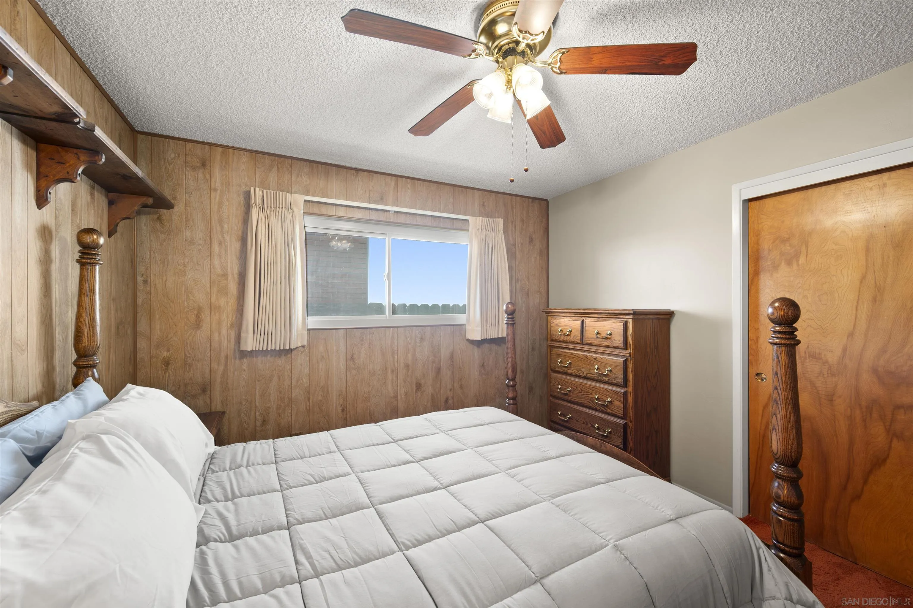 https://cdn.realtyfeed.com/cdn/127/250036510/2994f7916e8ba871c04e52757d51d6c1.webp
