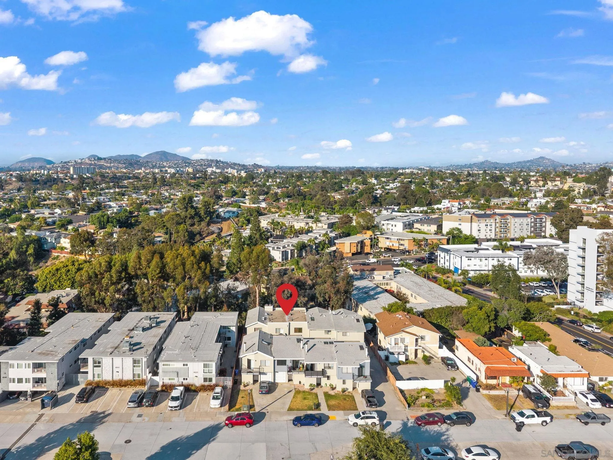 https://cdn.realtyfeed.com/cdn/127/250036511/19195cd189df629095d06a6f92e8aa1b.webp