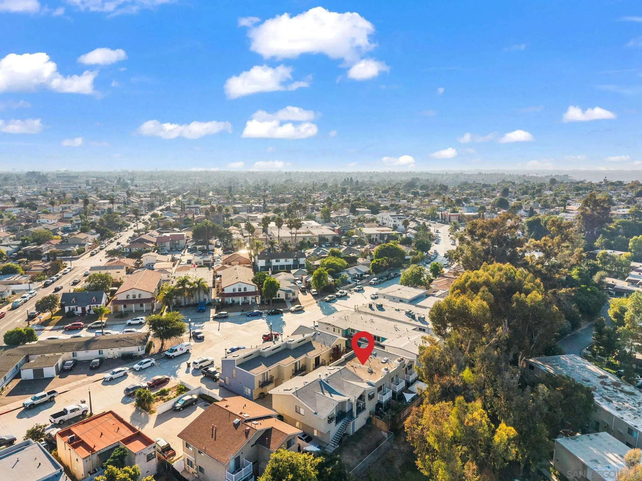 https://cdn.realtyfeed.com/cdn/127/250036511/48e5059d48d5c80d918d9a9fadbc4224.webp