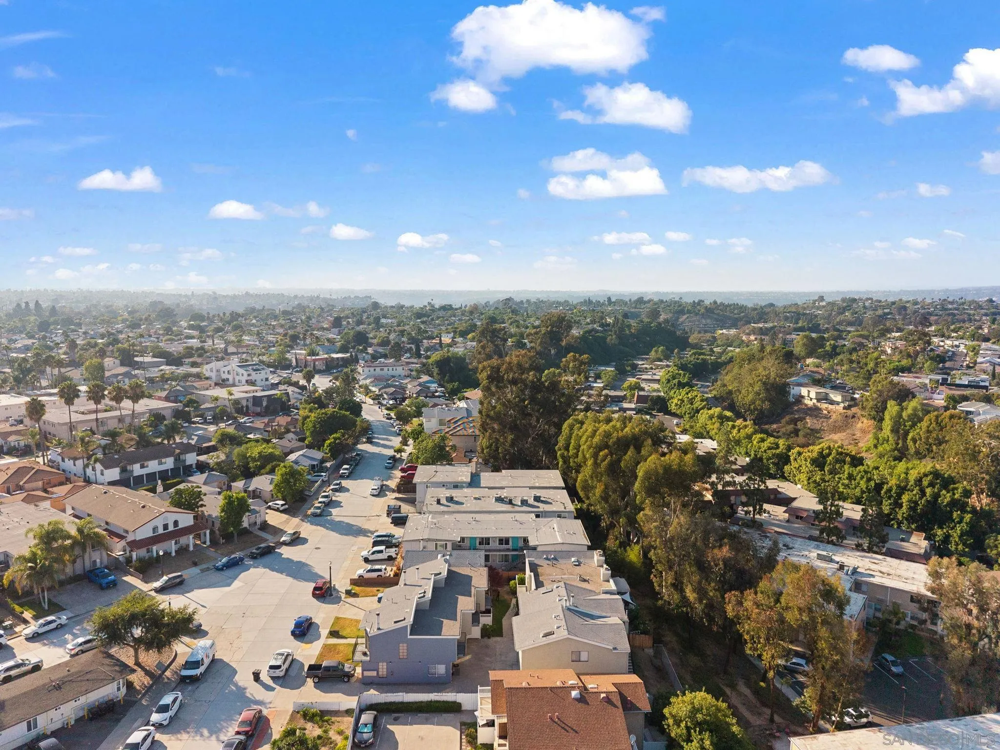 https://cdn.realtyfeed.com/cdn/127/250036511/7f3579cffd280675be655d8fb1b18baa.webp