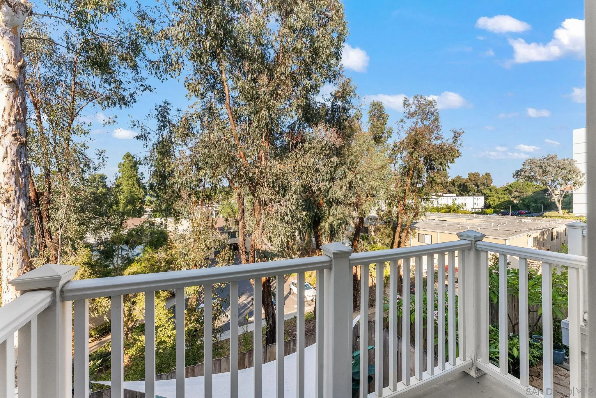 https://cdn.realtyfeed.com/cdn/127/250036511/865bdc9c116bf2a03917fd7b6fd5dee2.webp