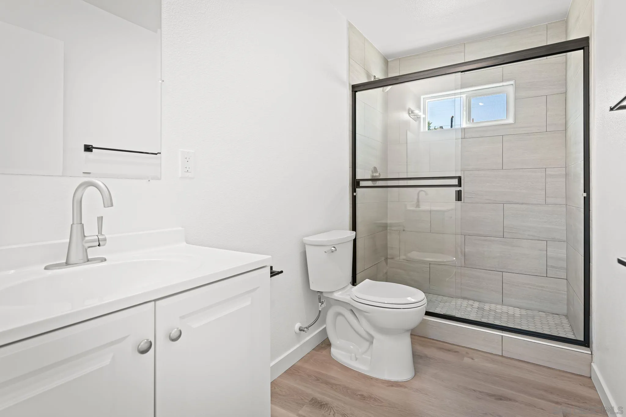 https://cdn.realtyfeed.com/cdn/127/250036519/97eacbe0a972d19e665d278b473ec59f.webp