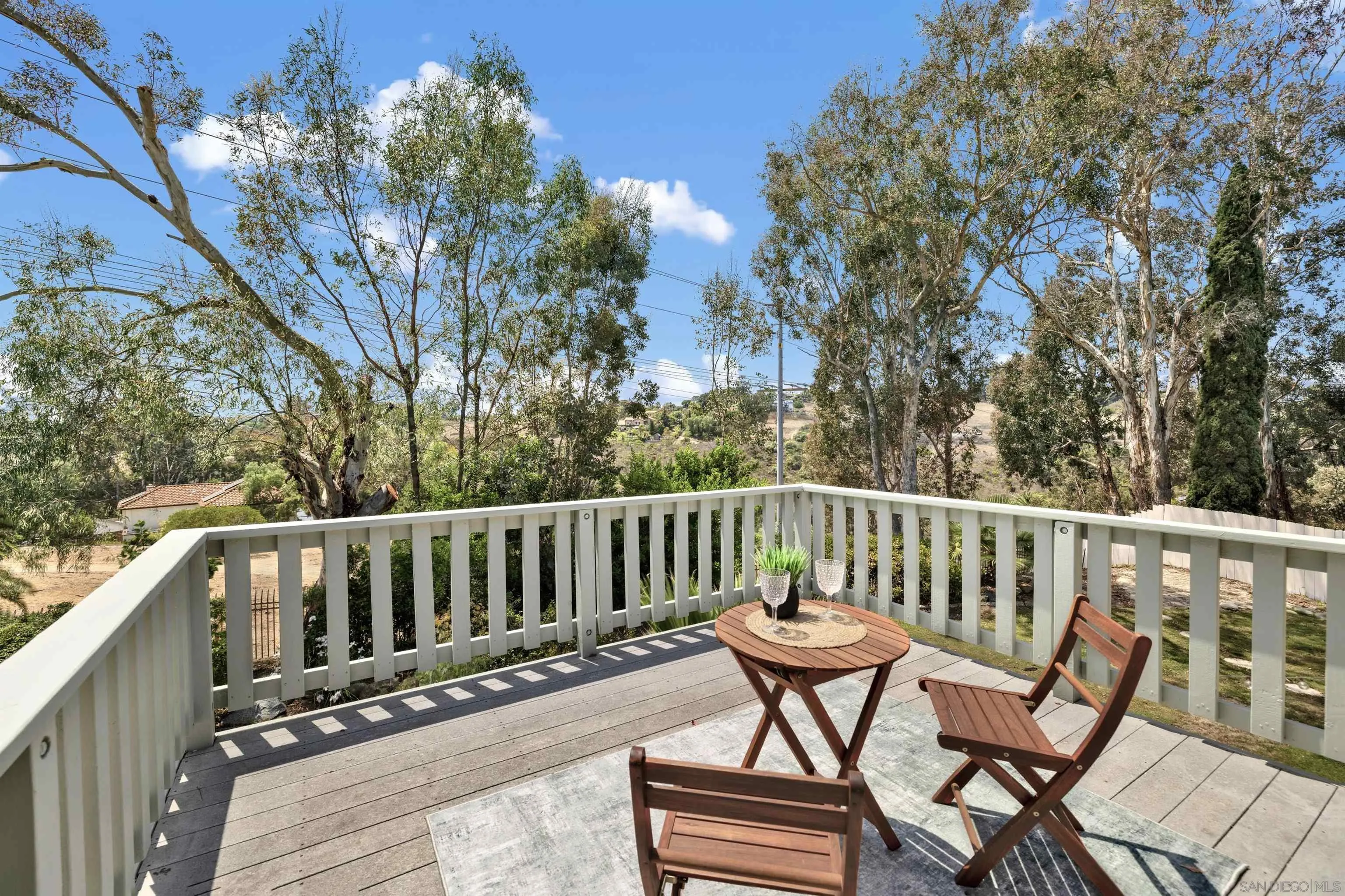 https://cdn.realtyfeed.com/cdn/127/250036524/657b899bc16b93056a0d0298a1be5875.webp